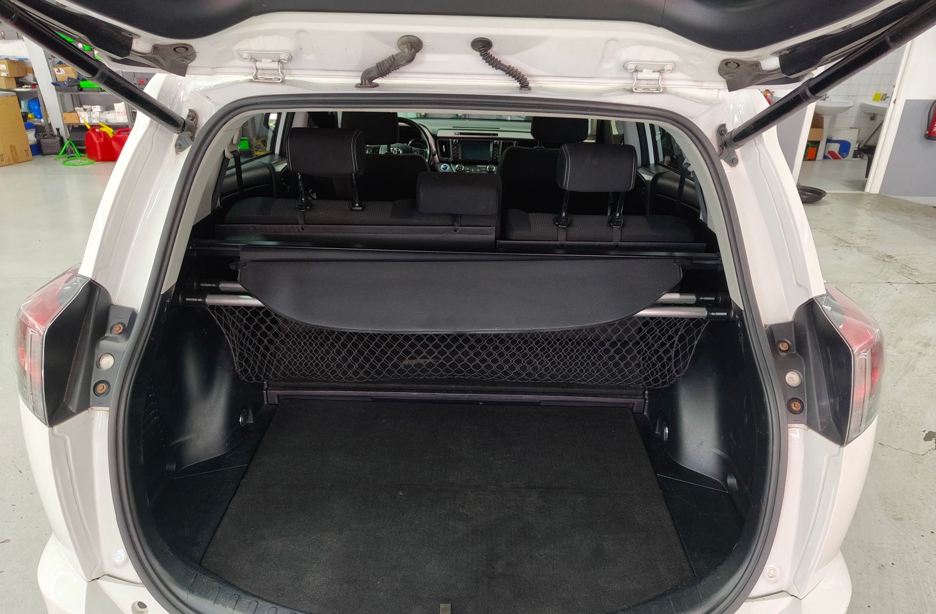 Toyota RAV4 2.5l hybrid Advance 4WD - foto 14