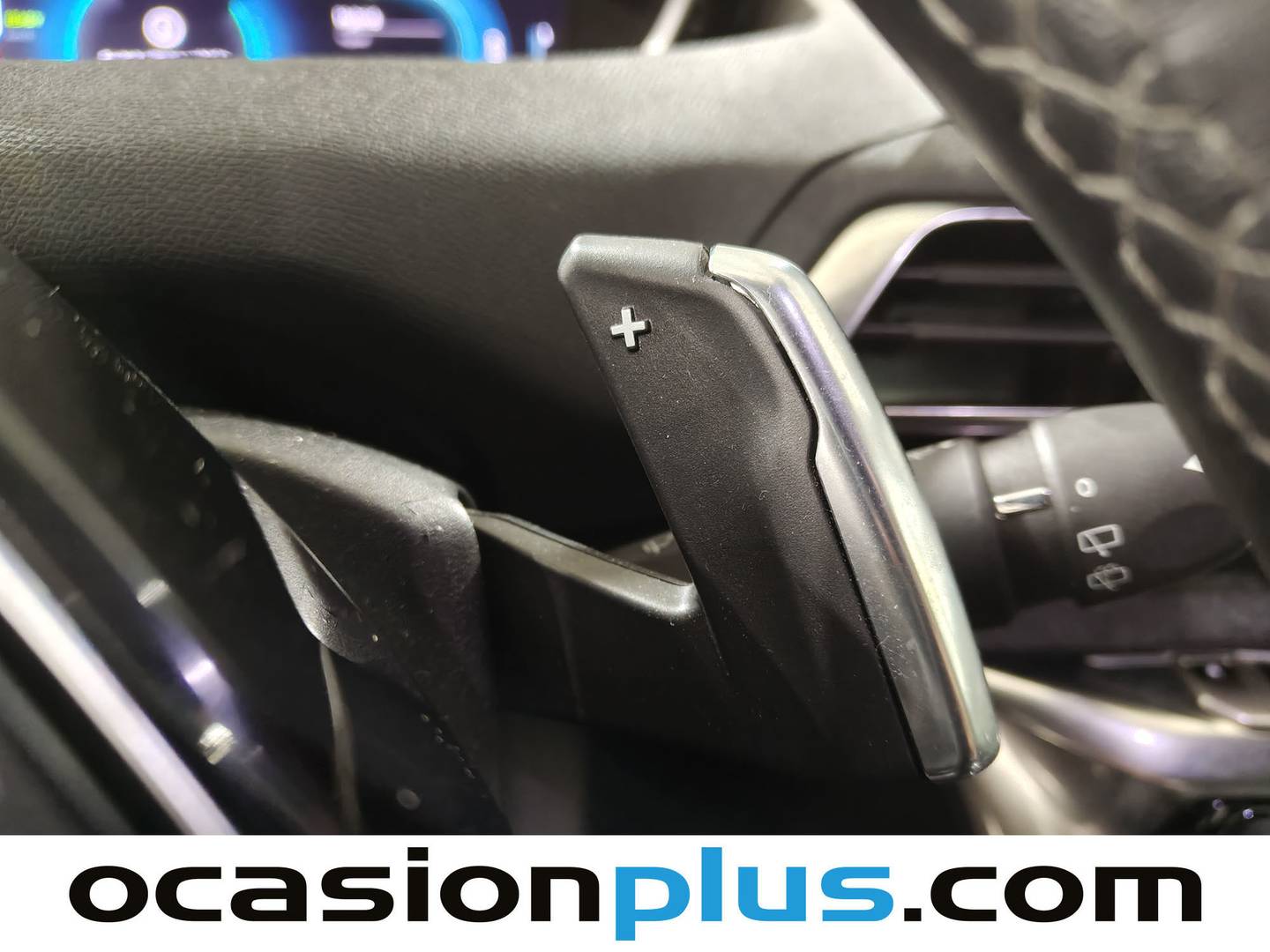 Foto Peugeot 3008 Hybrid Peugeot 3008 Hybrid 300 Allure Pack e-EAT8 (300 CV)