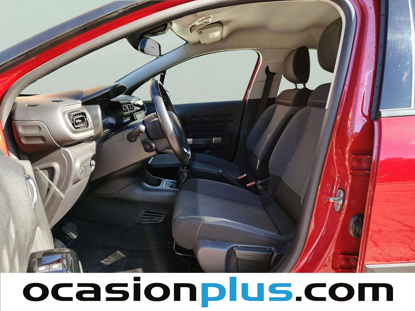 Foto asientos delanteros Citroën C3 Citroën C3 PureTech 82 Shine (83 CV)