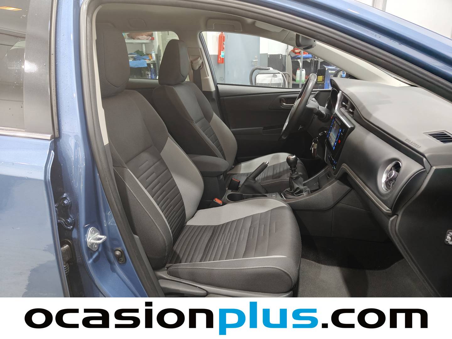 Foto Toyota Auris Toyota Auris 120T Touring Sports Active (116 CV)