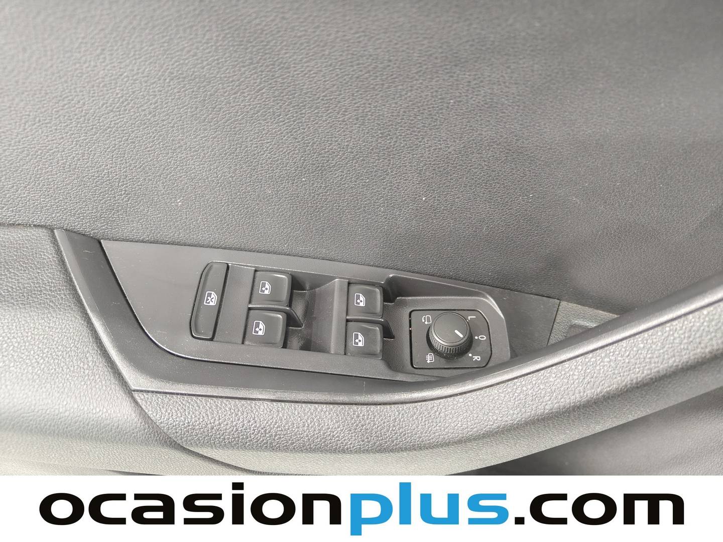 Foto Skoda Karoq Skoda Karoq 2.0 TDI Selection (115 CV)