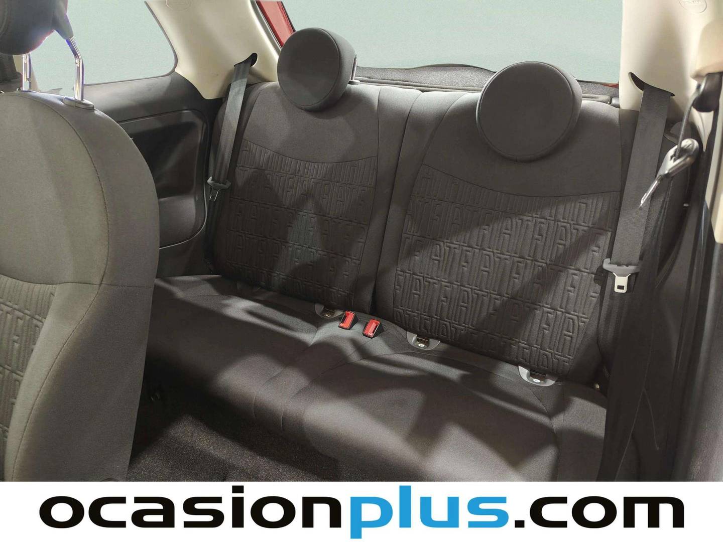 Foto asientos traseros Fiat 500 Fiat 500 1.0 Hybrid Dolcevita (70 CV)