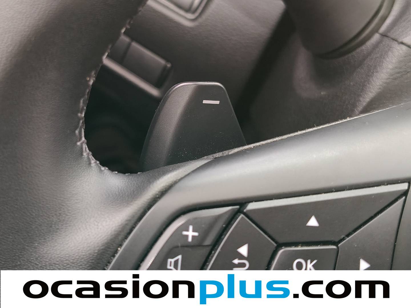 Foto Nissan JUKE Nissan Juke DIG-T N-Connecta 4x2 DCT (114 CV)