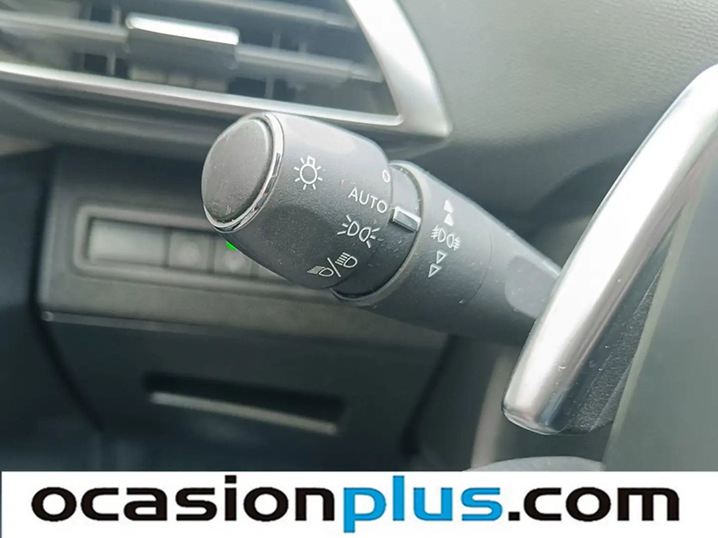 Foto Peugeot 3008 Hybrid Peugeot 3008 Hybrid 300 GT e-EAT8 Auto (300 CV)