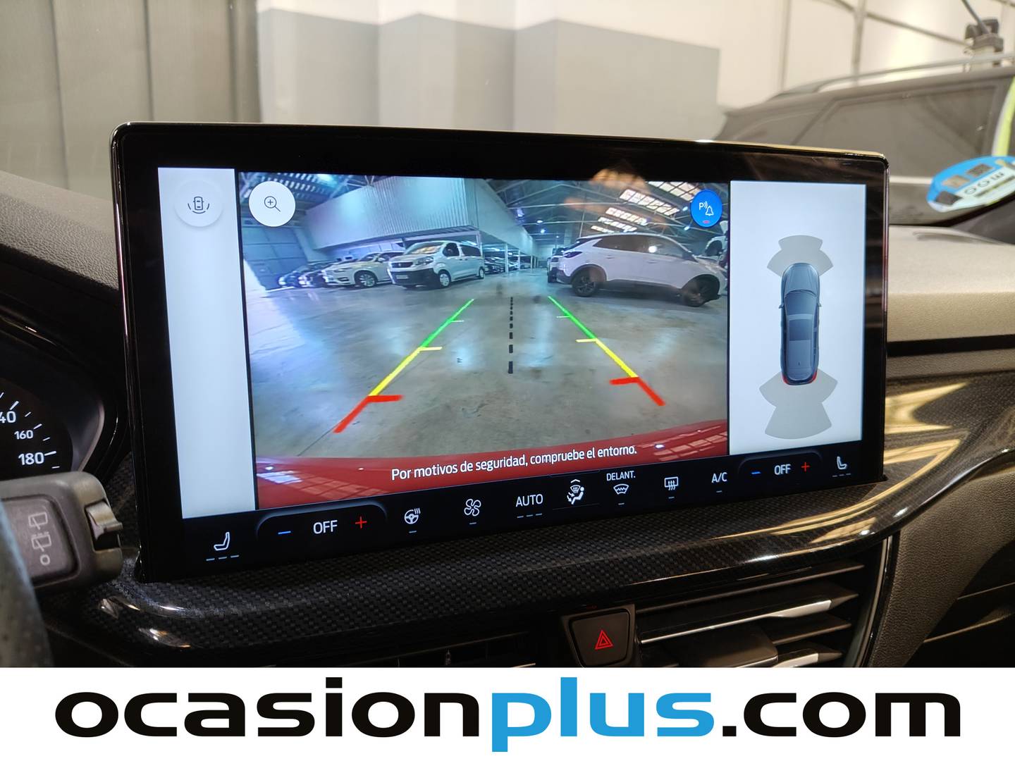 Acabados Ford Focus Ford Focus 1.0 Ecoboost MHEV ST-Line Auto (155 CV)