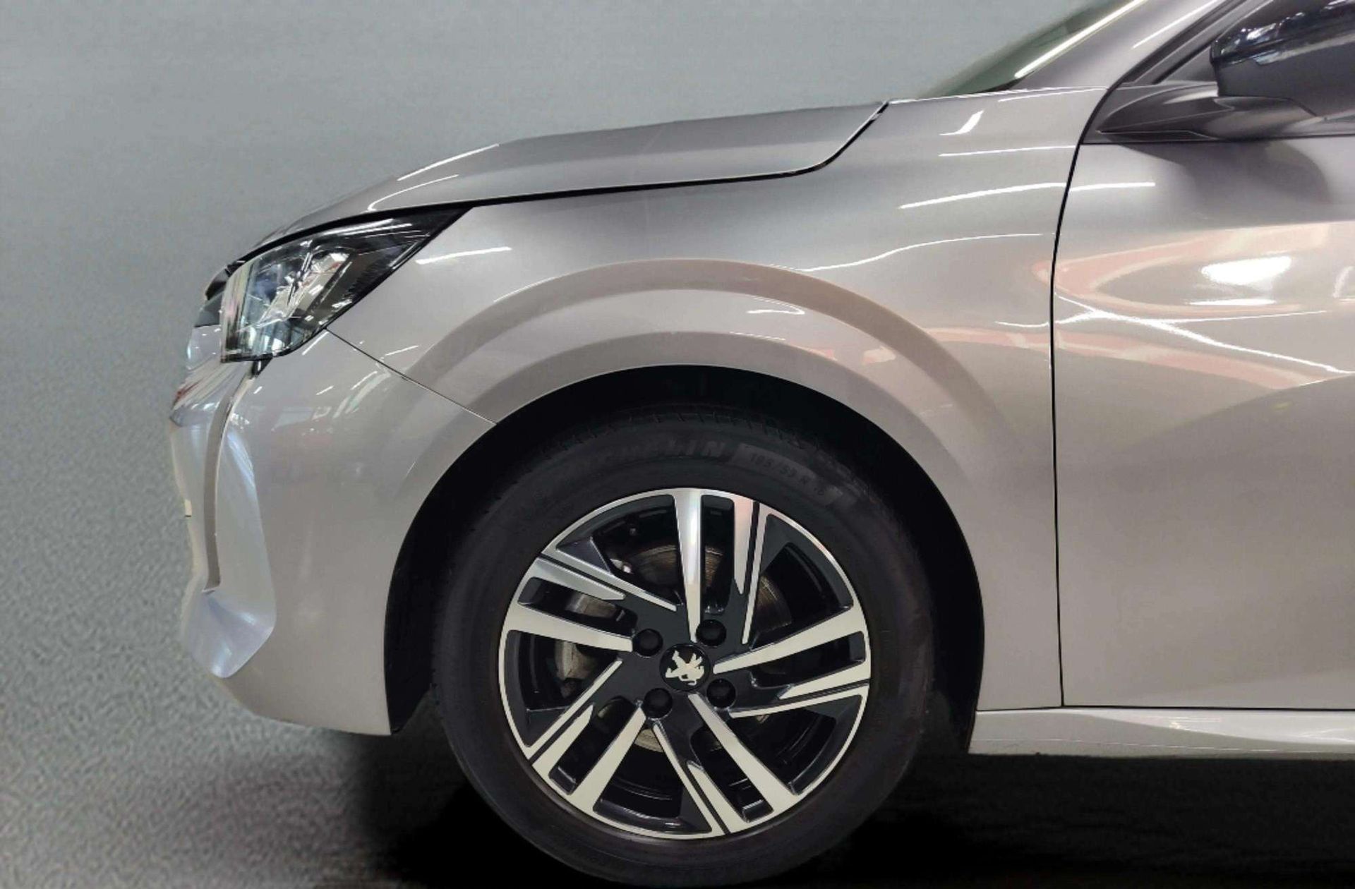 Peugeot 208 PureTech 100 Allure Pack - foto 40