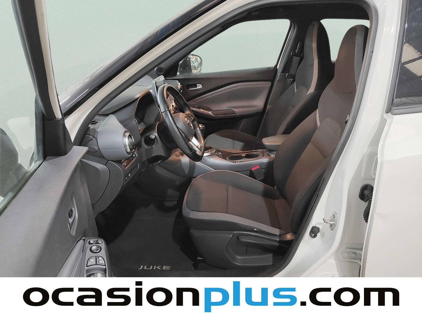 Foto Nissan JUKE Nissan Juke DIG-T N-Connecta 4x2 (114 CV)