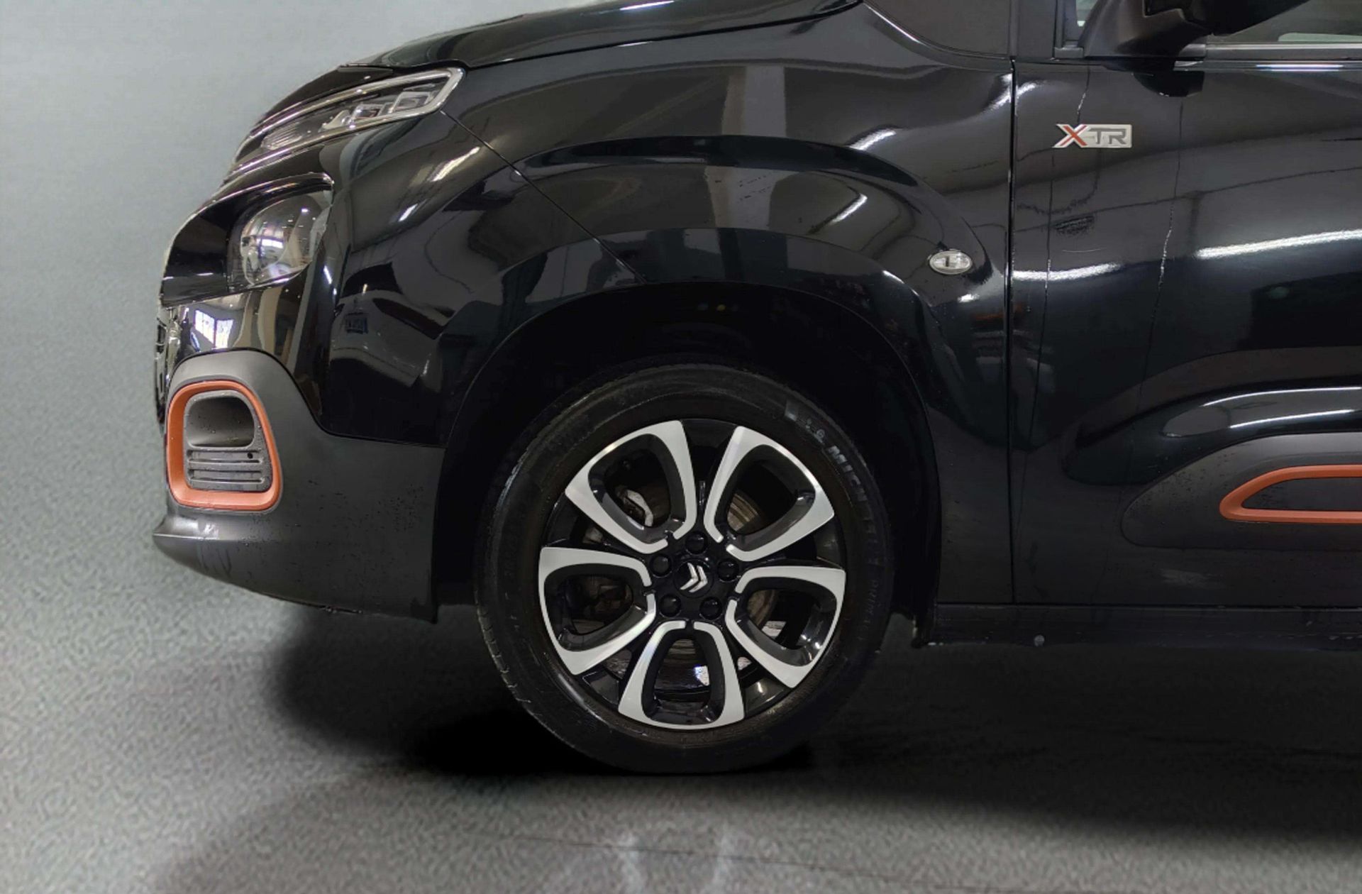 Citroën Berlingo Combi BlueHDi 100 Talla M Shine Business - foto 33