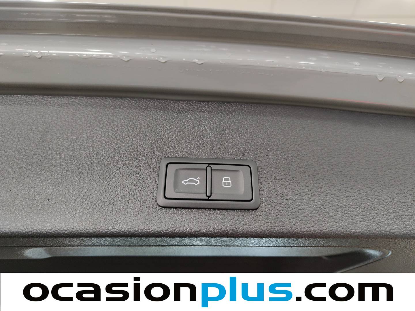 Acabados Audi Q2 Audi Q2 Advanced 30 TFSI (110 CV)
