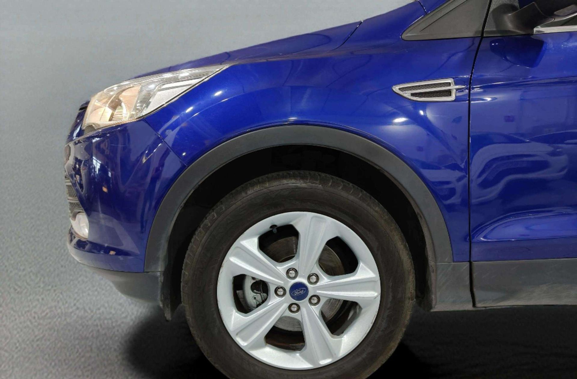 Ford Kuga 1.5 EcoBoost Trend 4x2 - foto 38