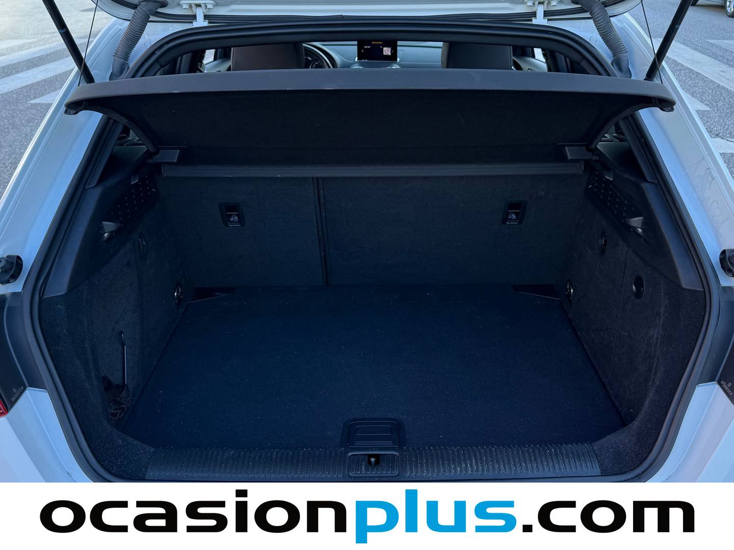 Fotos maletero Audi A3 Audi A3 Sportback S line 35 TFSI (150 CV) S tronic