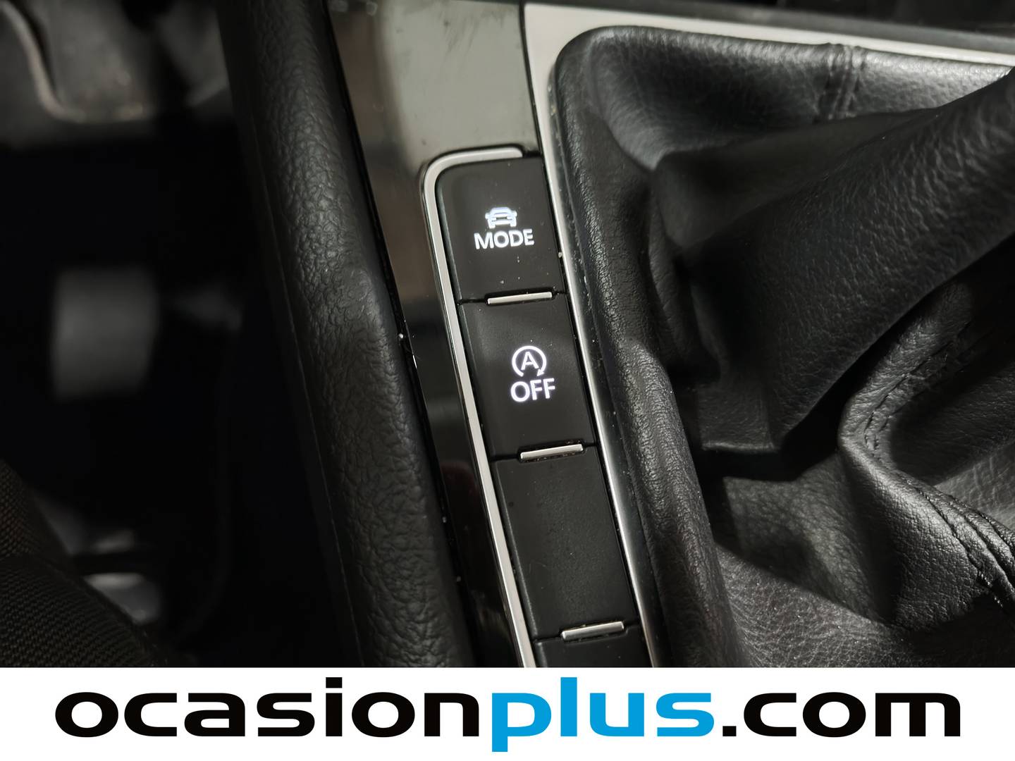 Foto Volkswagen Golf Volkswagen Golf Sport R-Line 1.5 TSI (150 CV)