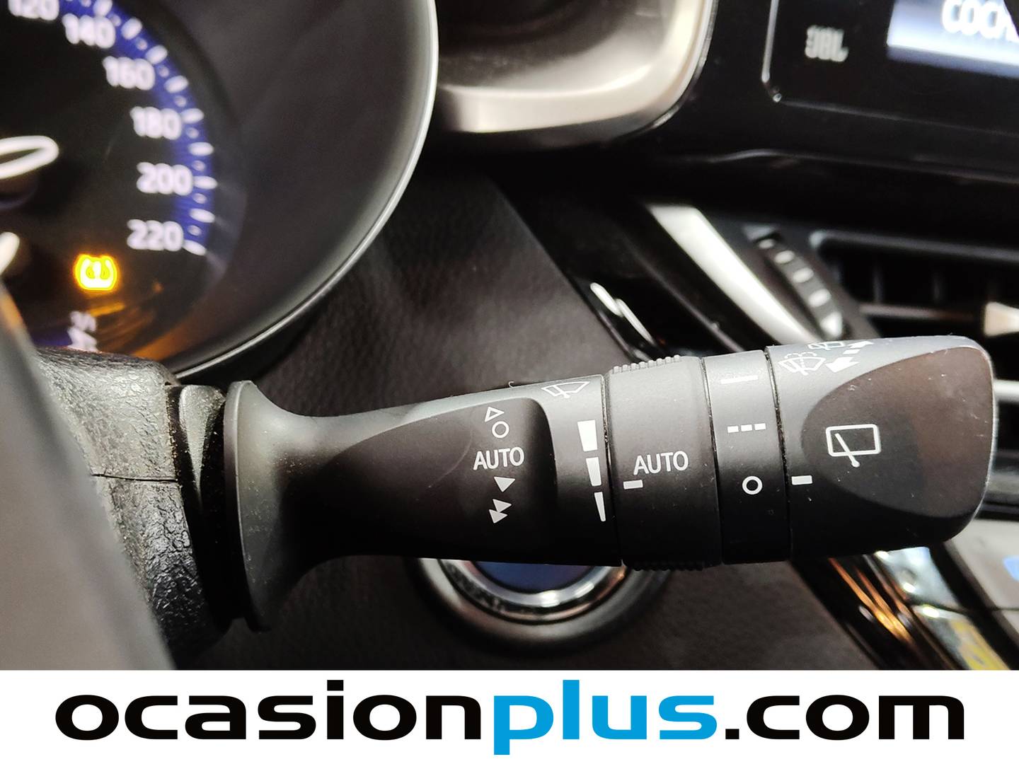 Foto Toyota C-HR Toyota C-HR 1.8 125H Advance (122 CV)