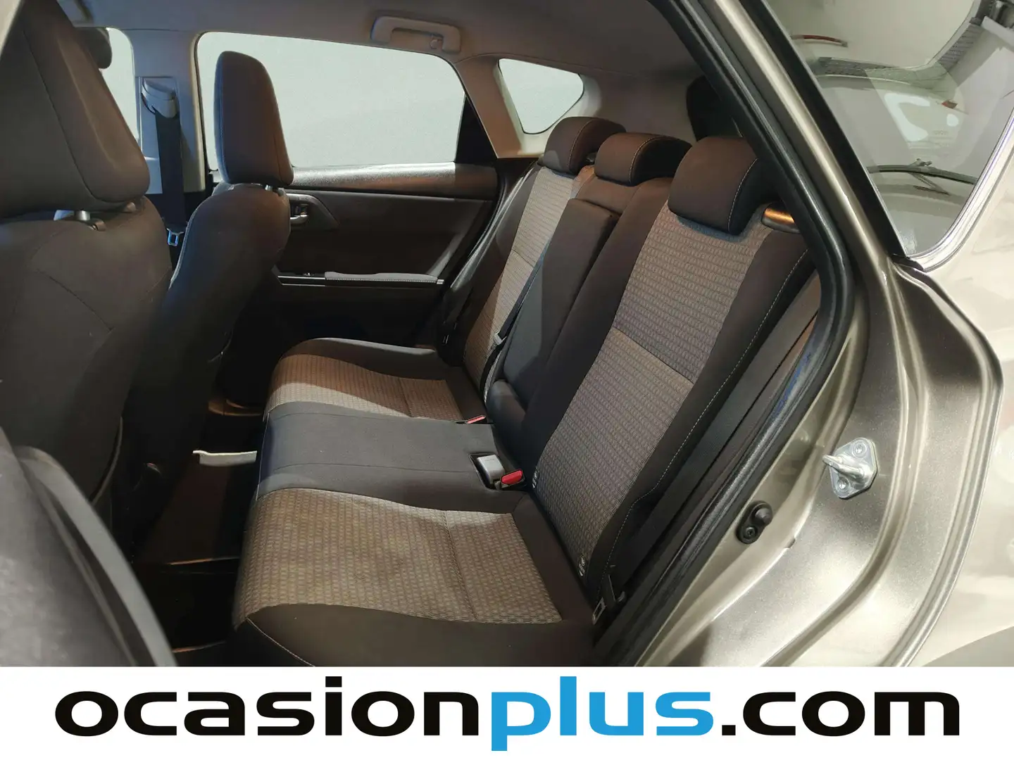 Foto Toyota Auris Toyota Auris 140H Hybrid Feel! (136 CV)