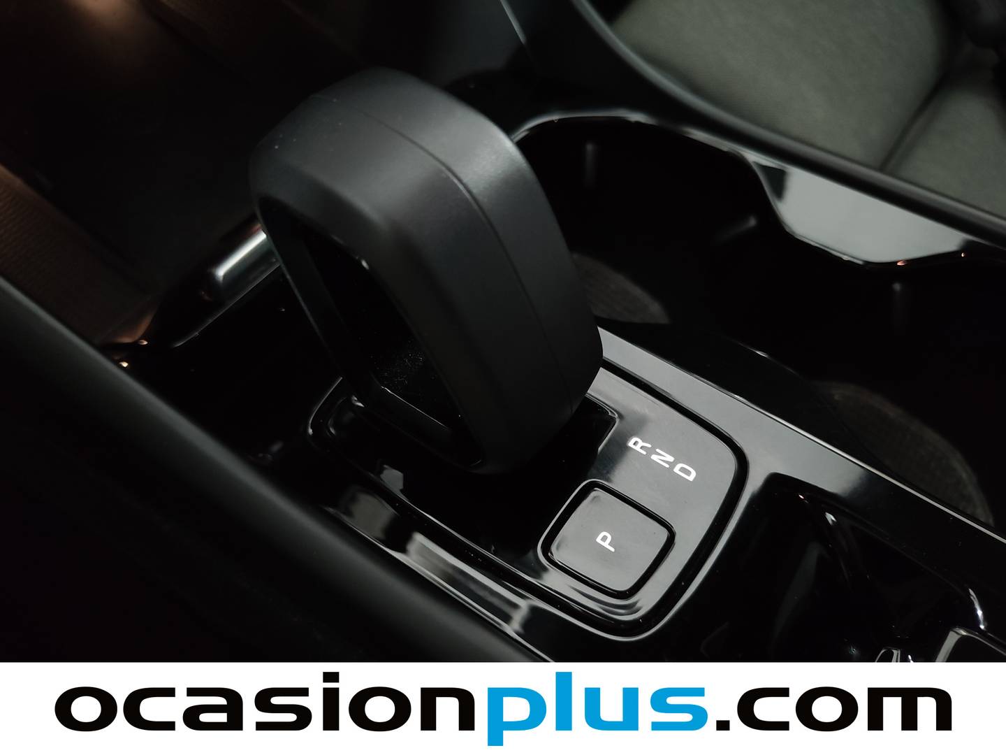 Volvo XC40 Volvo XC40 T5 Recharge PHEV Plus Dark Auto (262 CV) de segunda mano