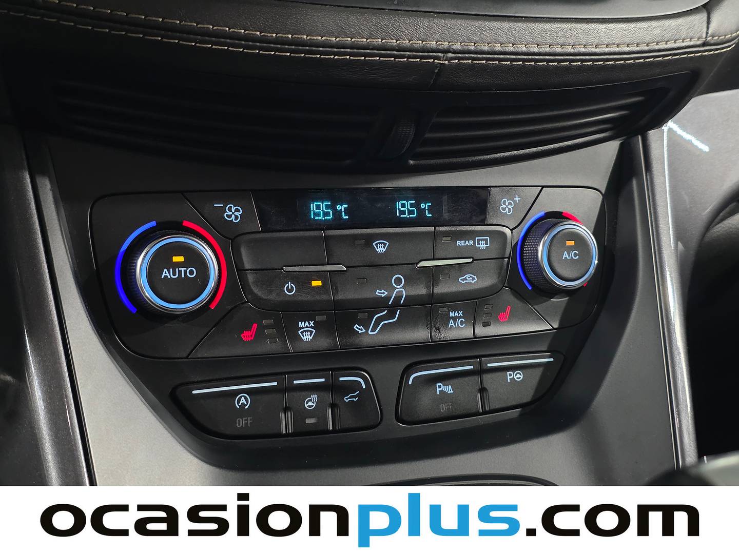 Foto Ford Kuga Ford Kuga 2.0 TDCI S&S Vignale 4x4 Powershift (150 CV)