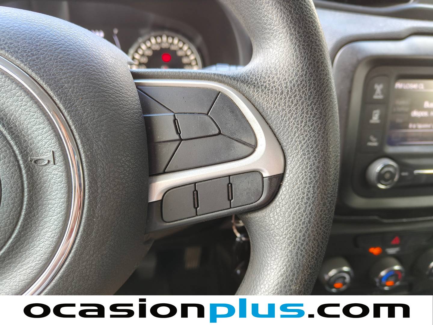 Jeep Renegade Jeep Renegade 1.6 E-TORQ Sport FWD E6 (110 CV) seminuevo