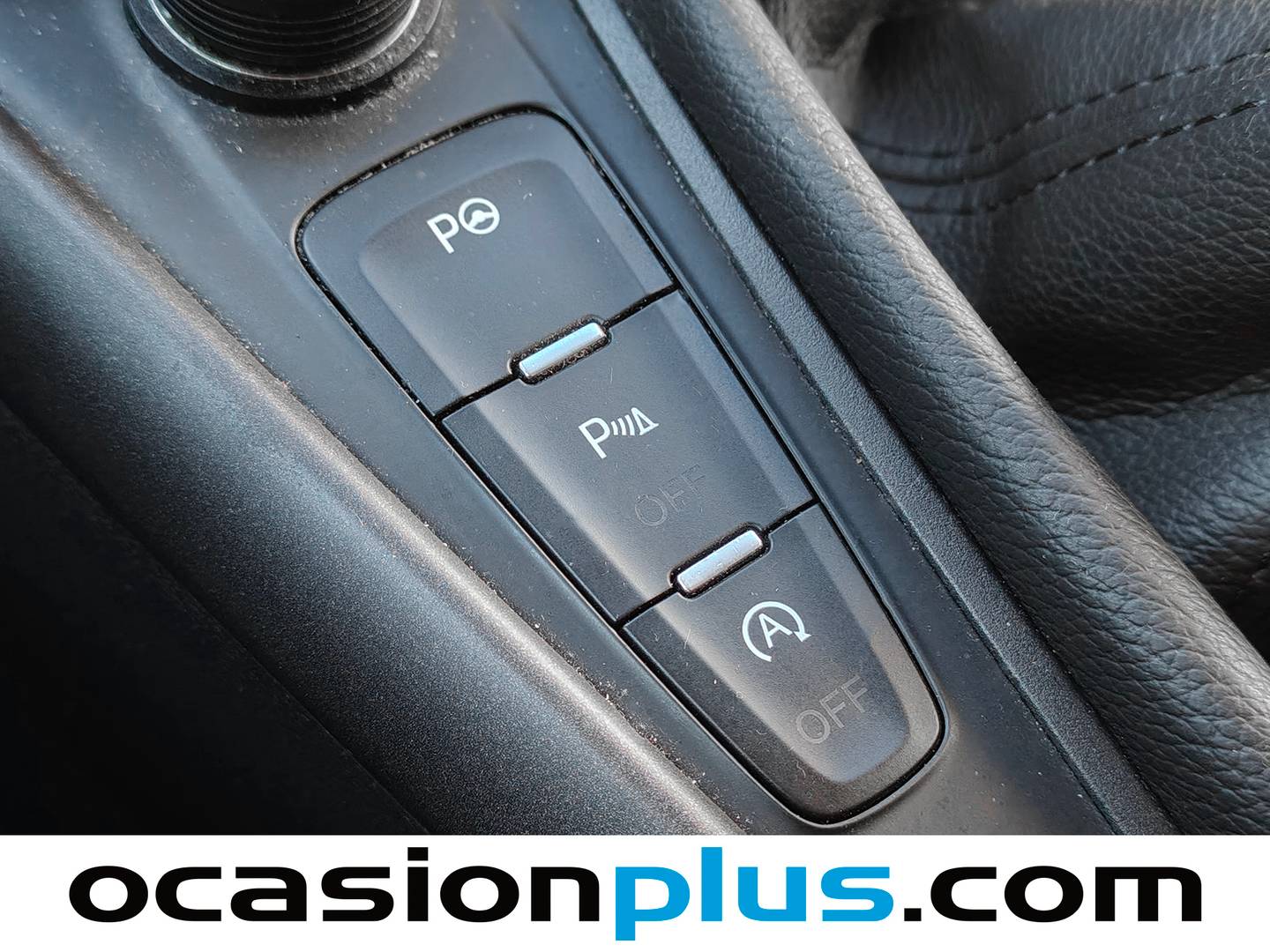 Extras y acabados del Ford Focus Ford Focus 1.6 TI-VCT Business (125 CV)