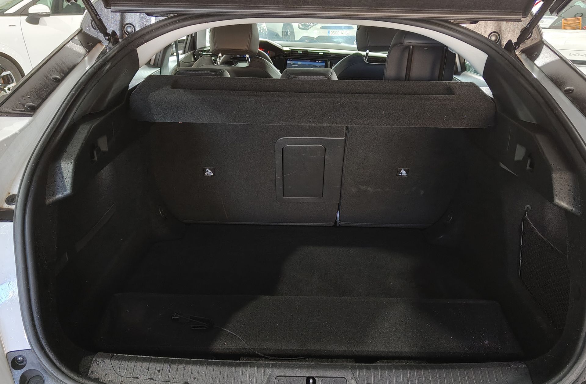 Peugeot 408 PureTech 130 Allure EAT8 - foto 15