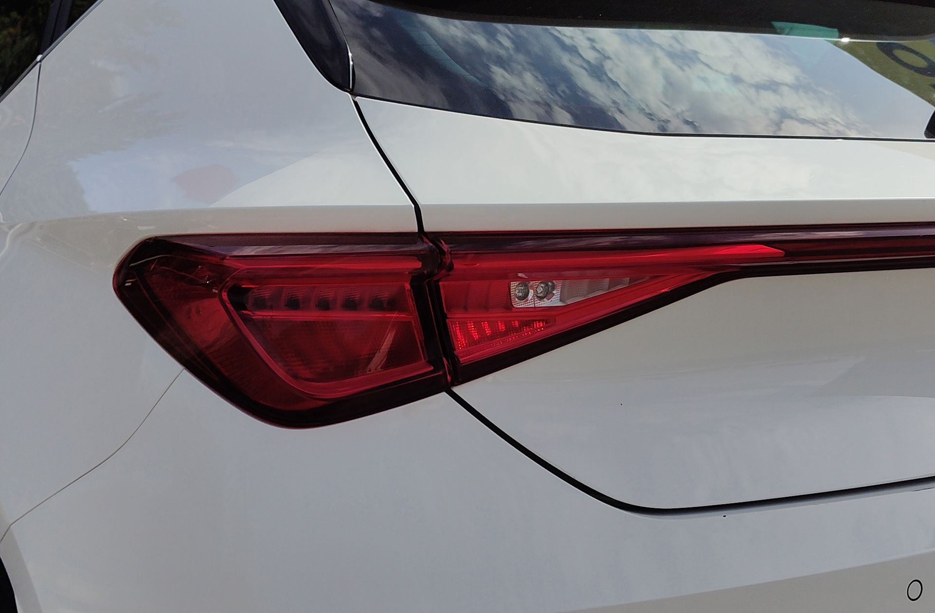 SEAT León 1.5 TSI Style 25 Aniversario - foto 14