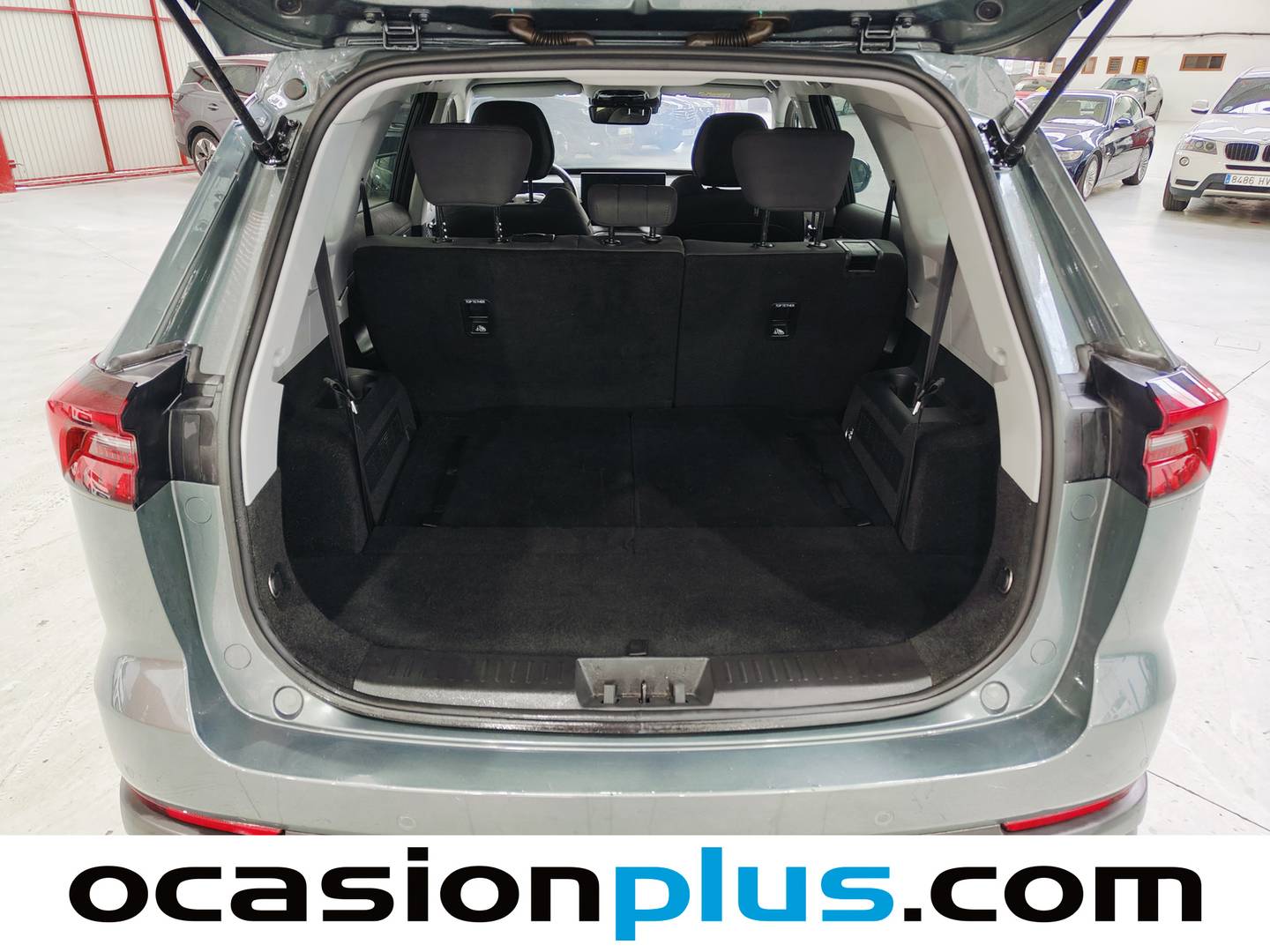 Fotos maletero EBRO S800 EBRO S800 1.6 TGDI Premium DCT (147 CV) 7 PLAZAS