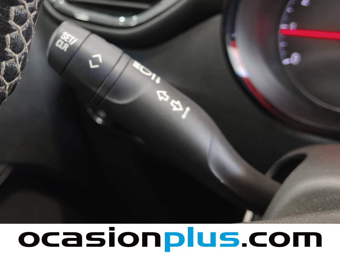 Opel Crossland X Opel Crossland X 1.2 S&S Design Line 120 Aniversario Auto (110 CV) de ocasión
