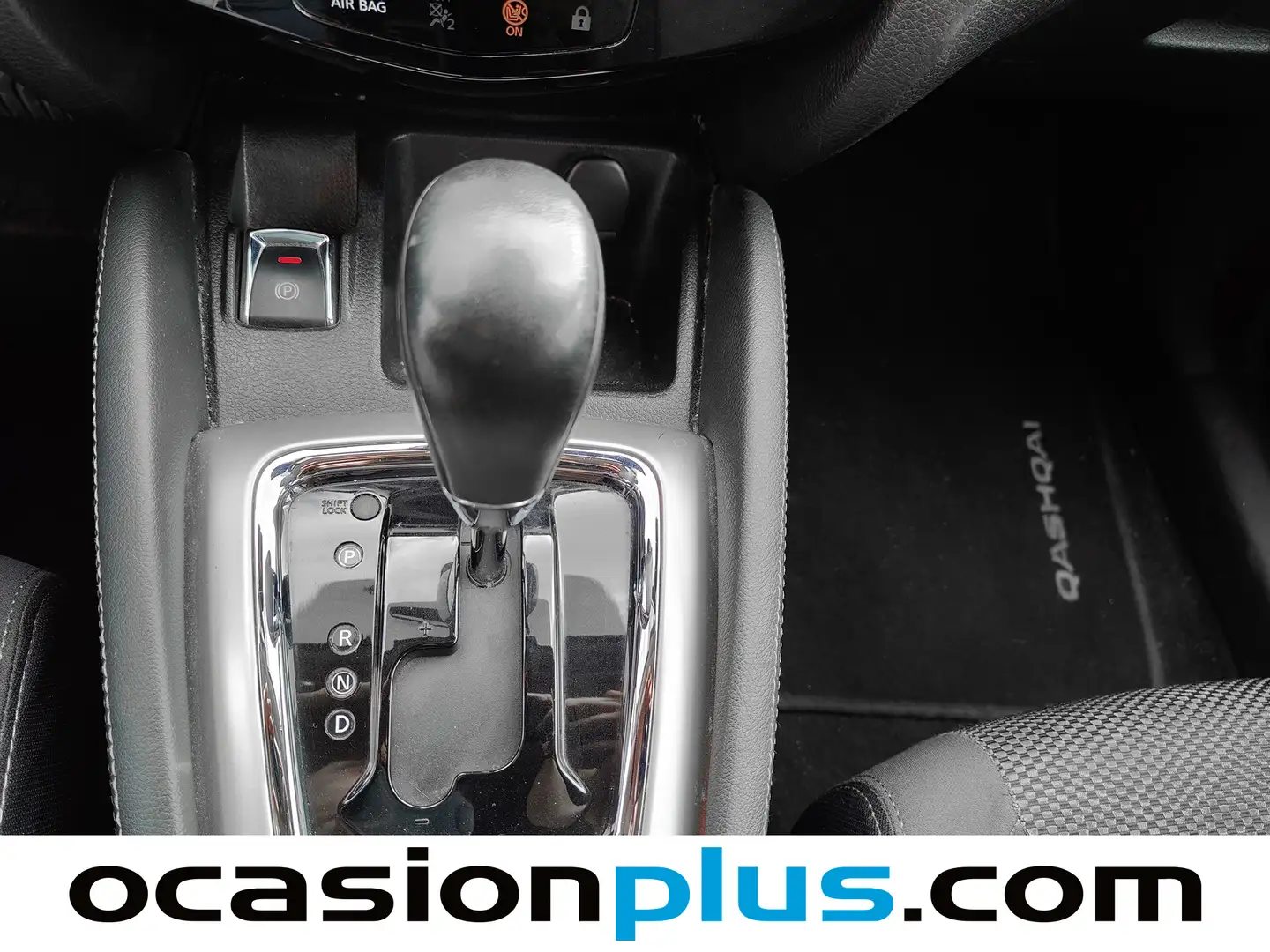 Foto Nissan QASHQAI Nissan Qashqai 1.2 DIG-T N-Connecta 4x2 XTronic (115 CV)