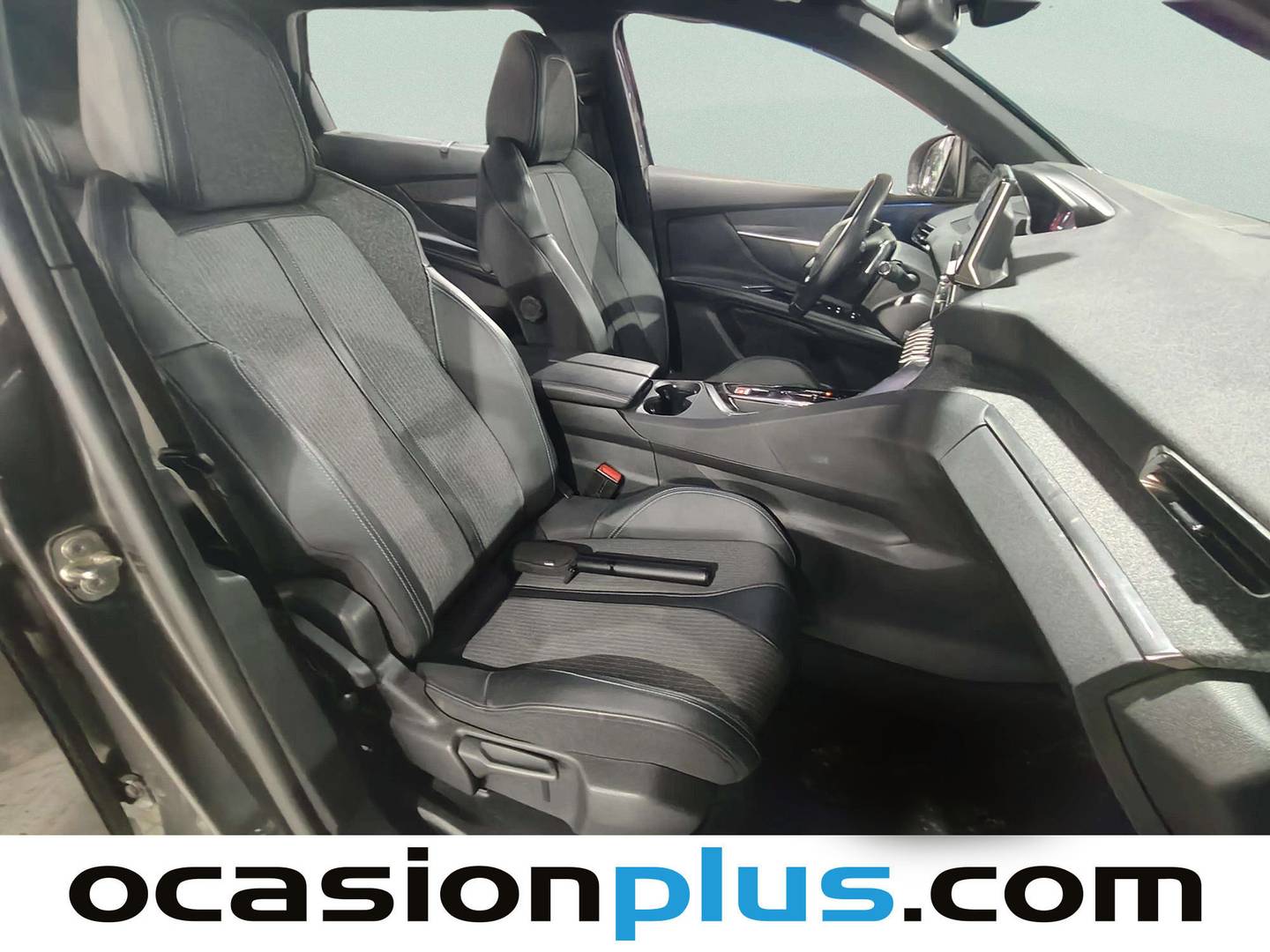 Foto Peugeot 5008 Peugeot 5008 PureTech 130 S&S Allure Pack EAT8 (130 CV) 7 Plazas