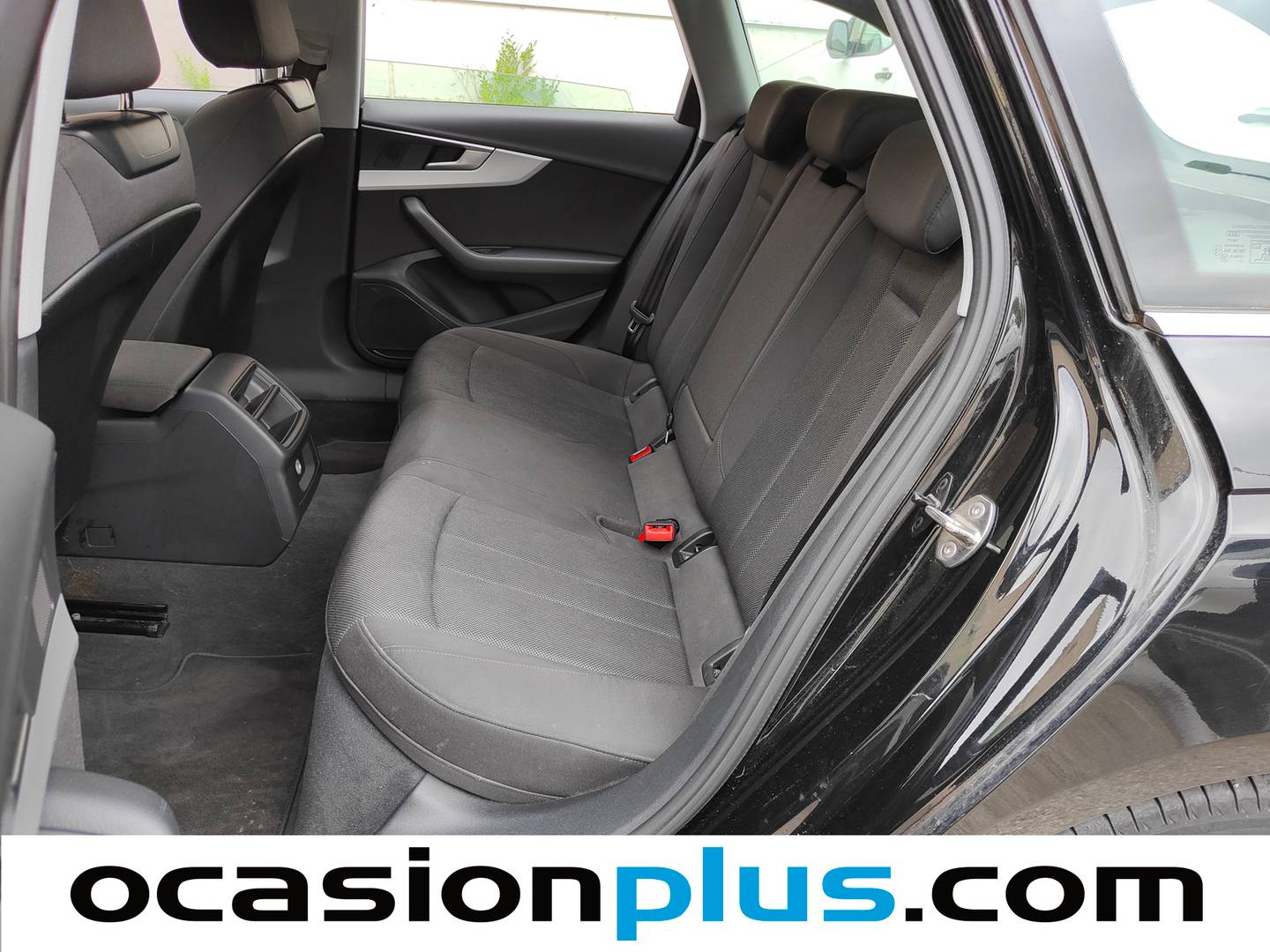 Foto asientos traseros Audi A4 Audi A4 Avant Black Line 35 TFSI (150 CV) S Tronic