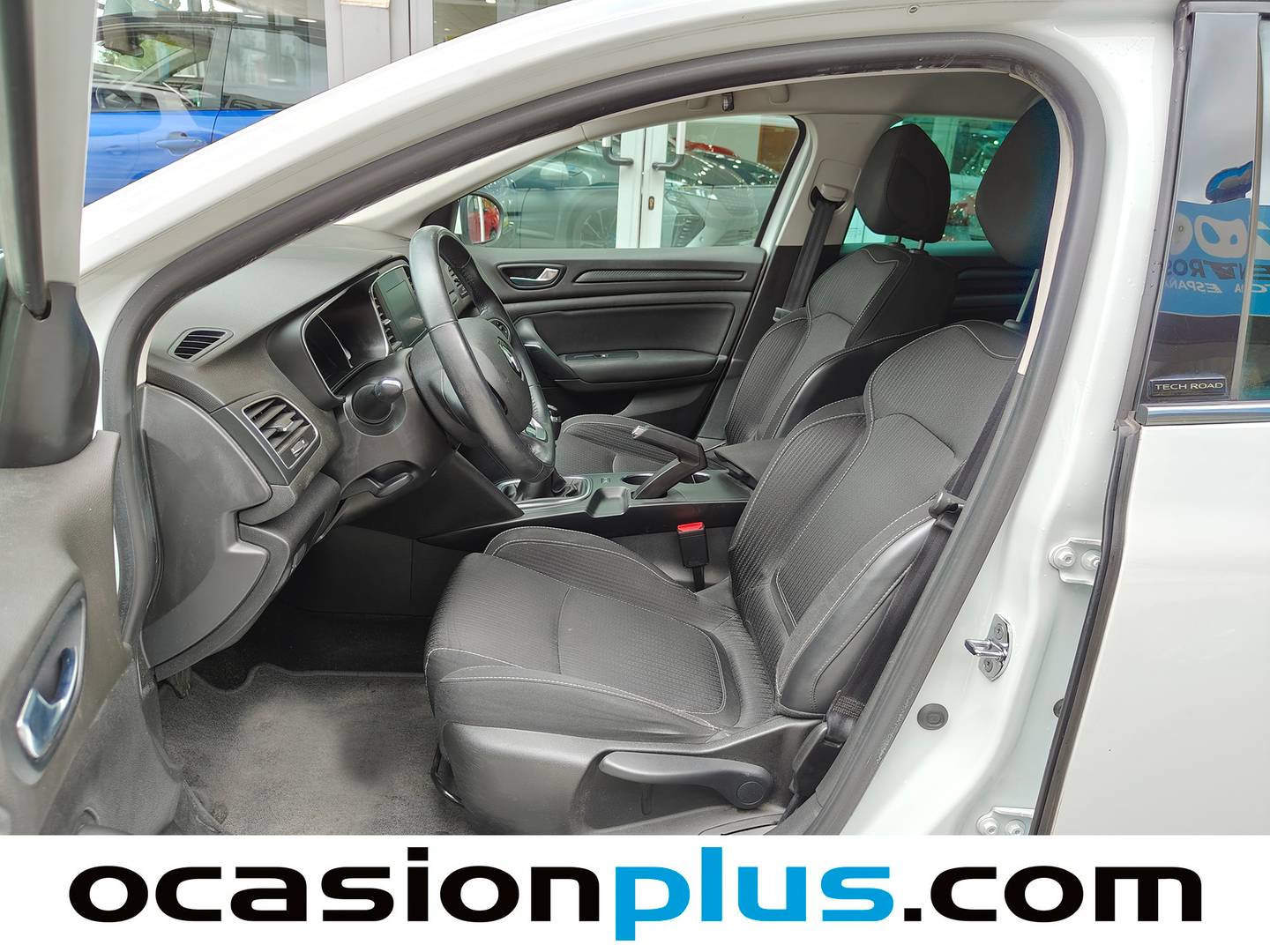 Foto asientos delanteros Renault Mégane Renault Megane Intens Energy TCe (100 CV)
