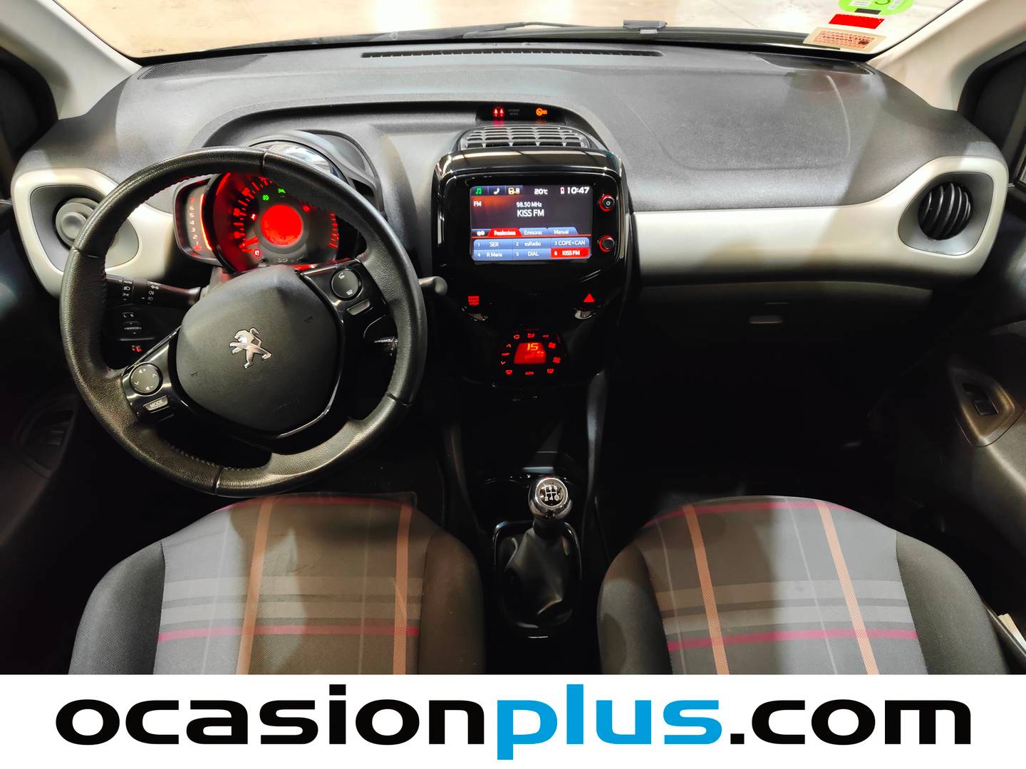 Foto asientos delanteros Peugeot 108 Peugeot 108 1.2 PureTech Allure (82 CV)