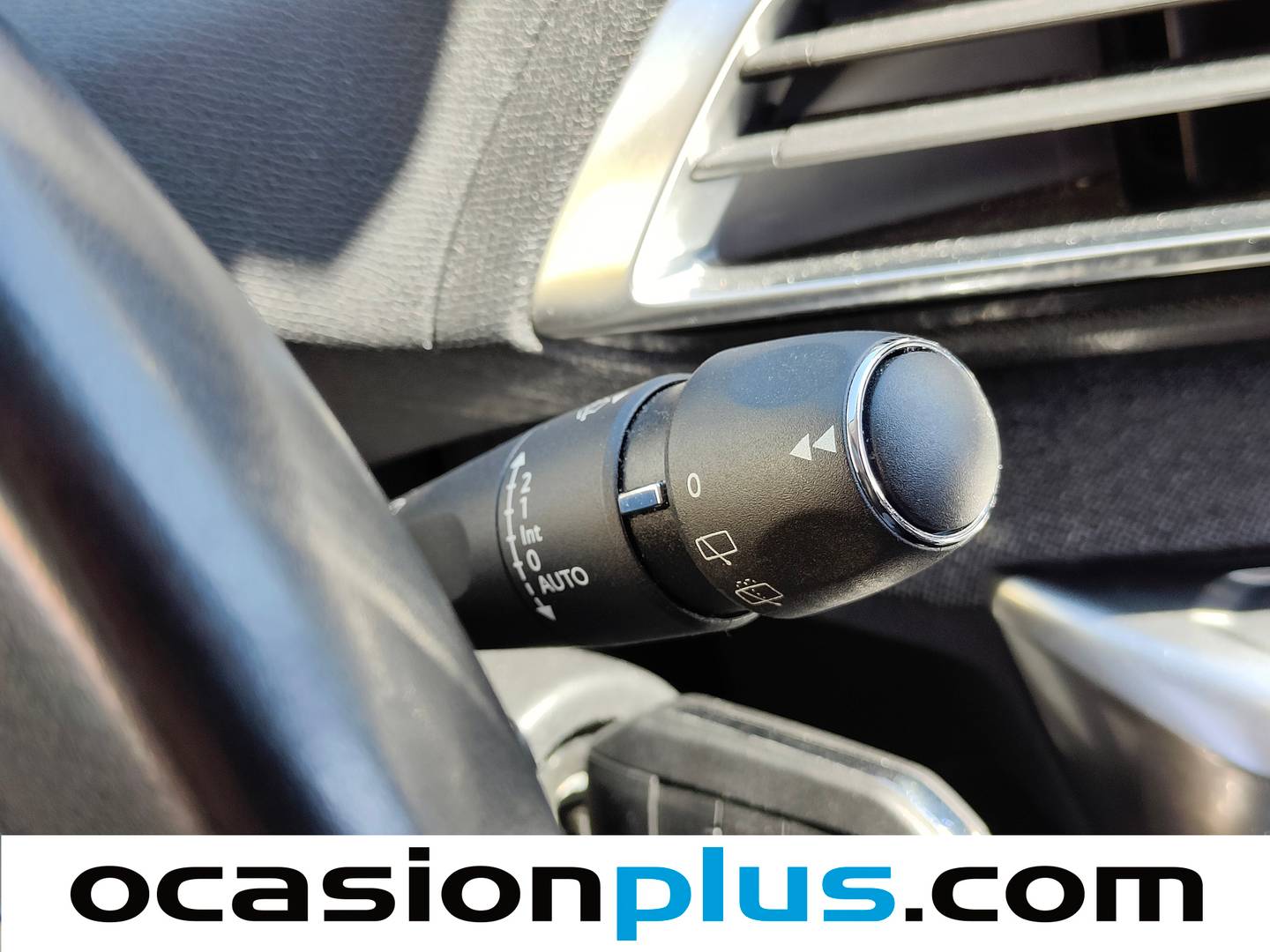 Paquetes del Peugeot 5008 Peugeot 5008 PureTech 130 S&S Allure  (130 CV)