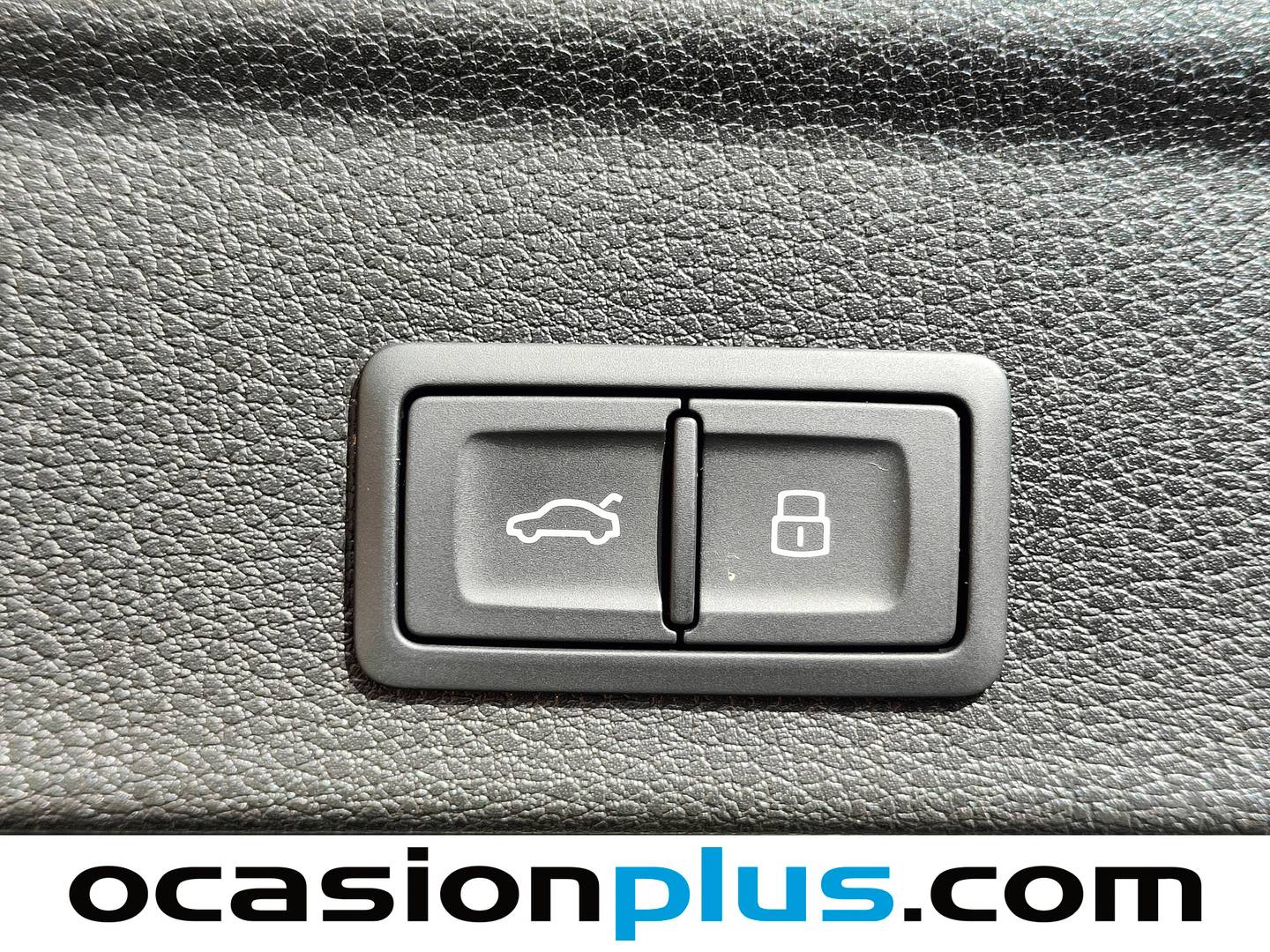 Acabados Audi Q3 Sportback Audi Q3 Sportback TFSIe Black Line 45 (245 CV) S tronic Pack S-Line