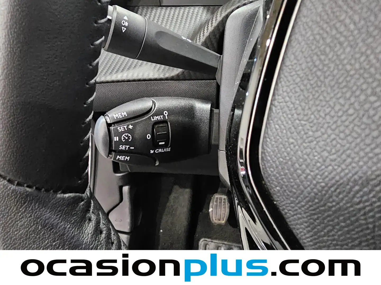 Foto Peugeot 2008 Peugeot 2008 PureTech 100 S&S Allure (100 CV)