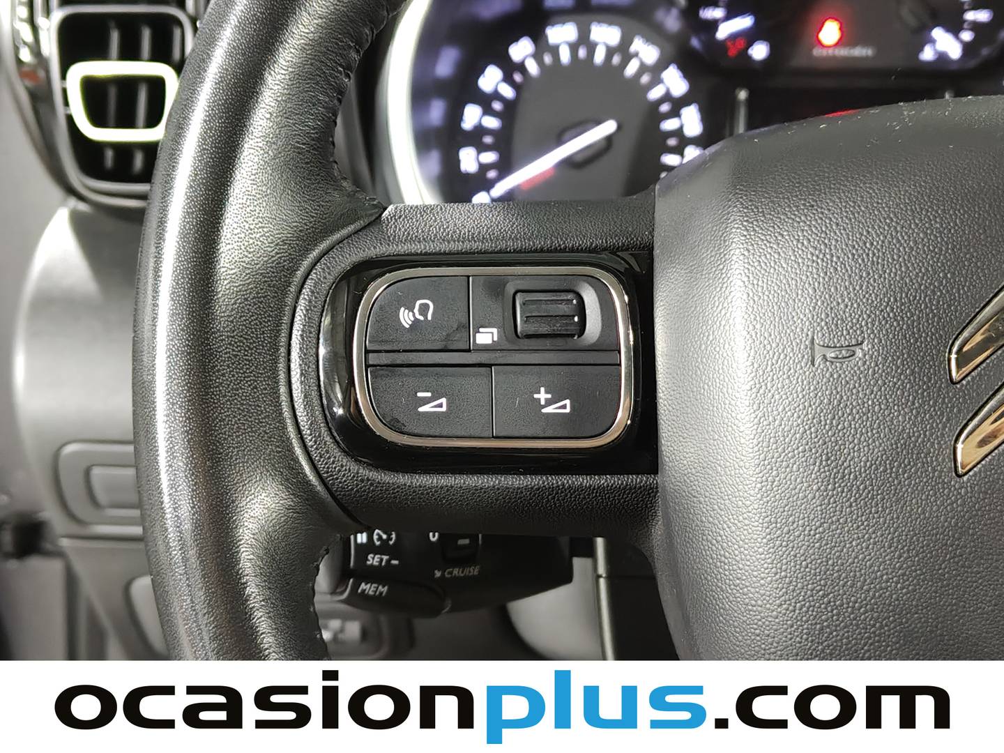 Foto Citroën C3 Aircross Citroen C3 Aircross PureTech 110 S&S Shine (110 CV)