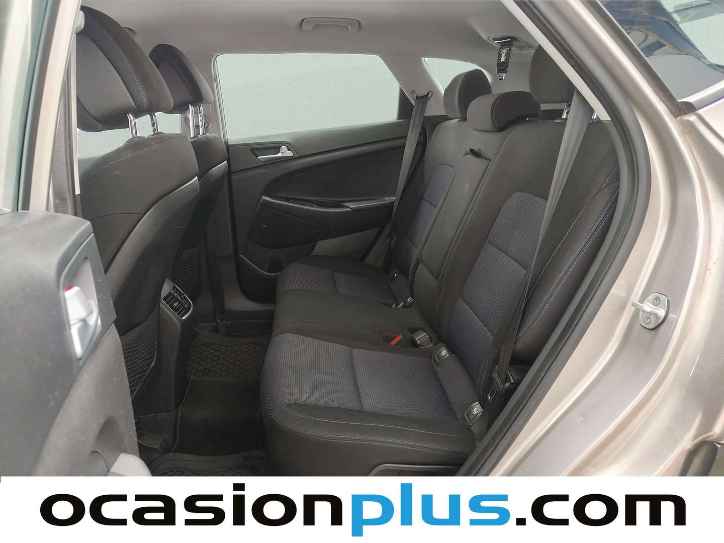 Foto asientos traseros Hyundai Tucson Hyundai Tucson 1.6 GDI BlueDrive 25 Aniversario 4x2 (131 CV)