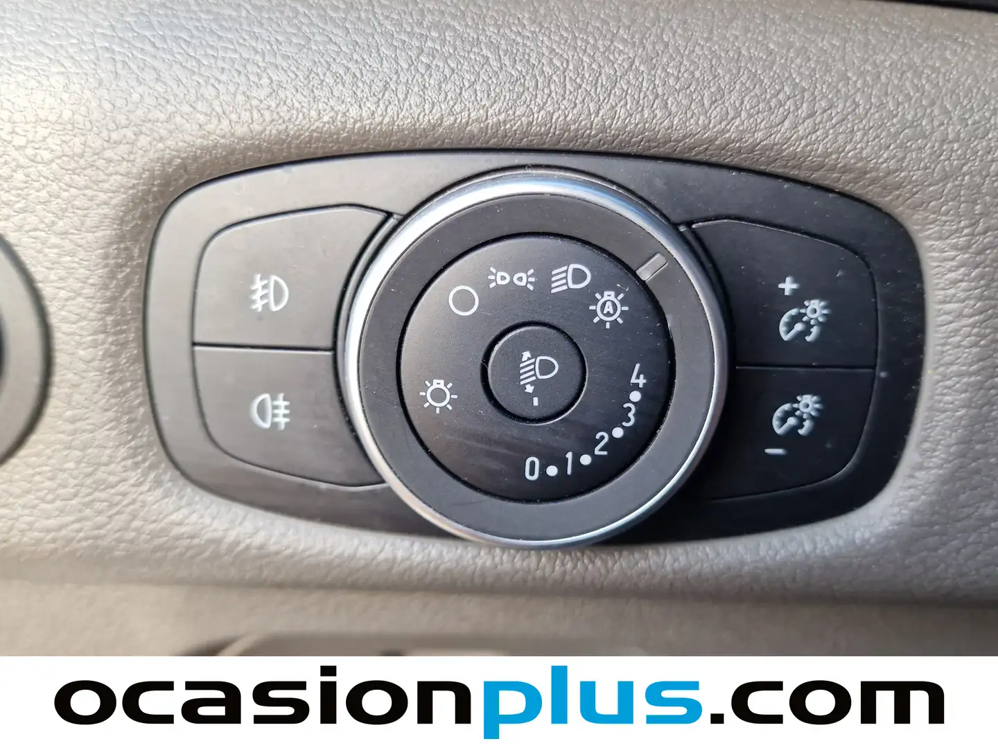 Foto Ford Transit Ford Transit Furgon 350 L3H2 Trend (130 CV)