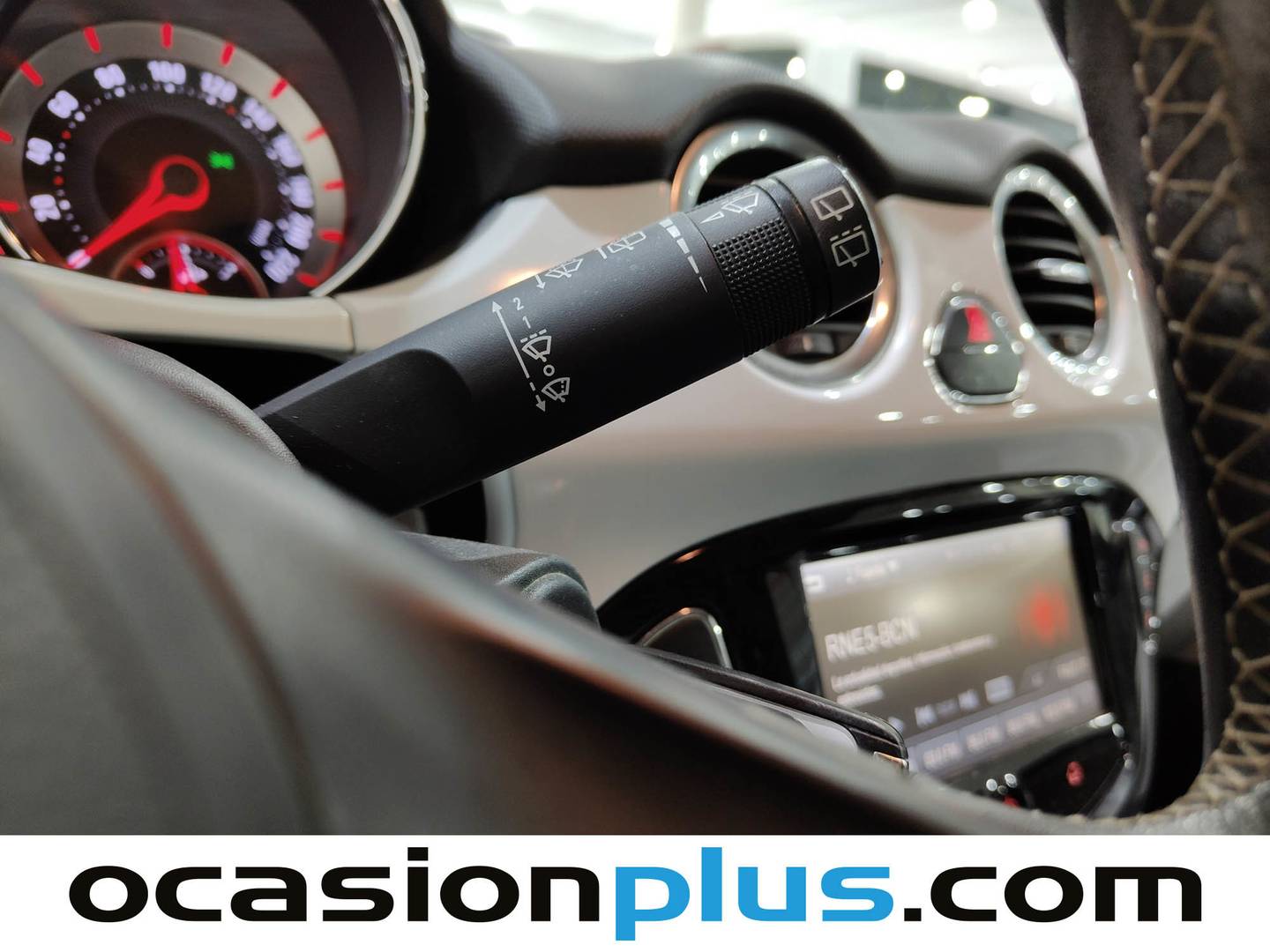Opel Adam Opel Adam 1.4 XEL White/Black Link (87 CV) seminuevo