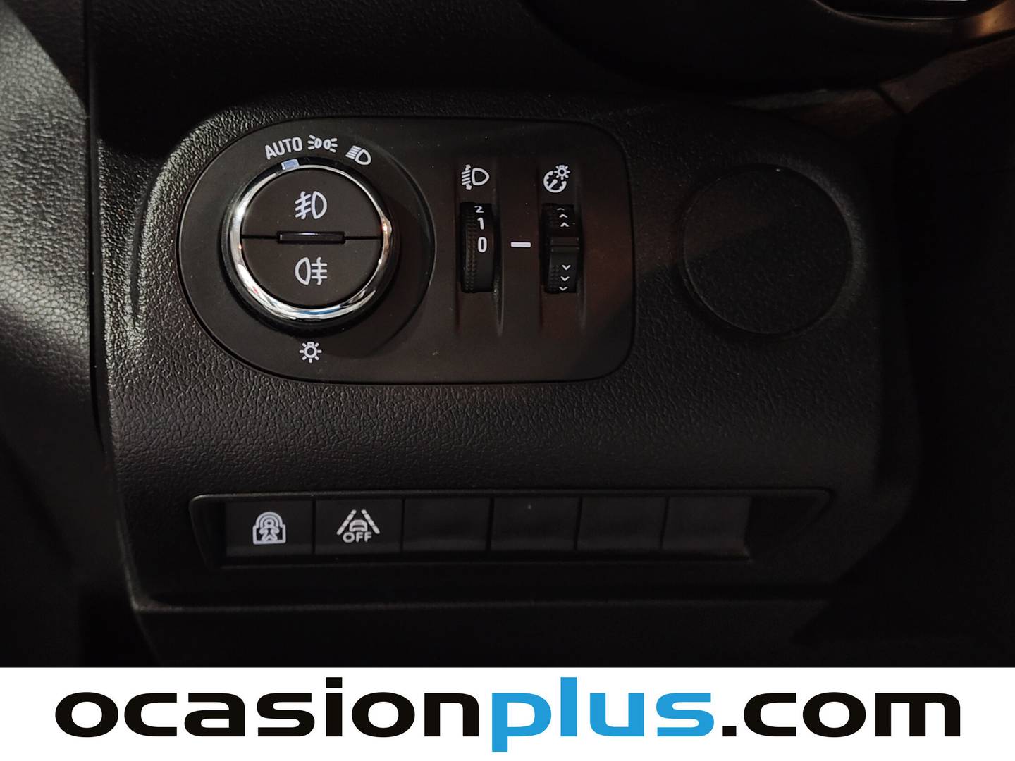 Foto Opel Combo Life Opel Combo Life 1.5 TD S&S Edition Plus L (102 CV)