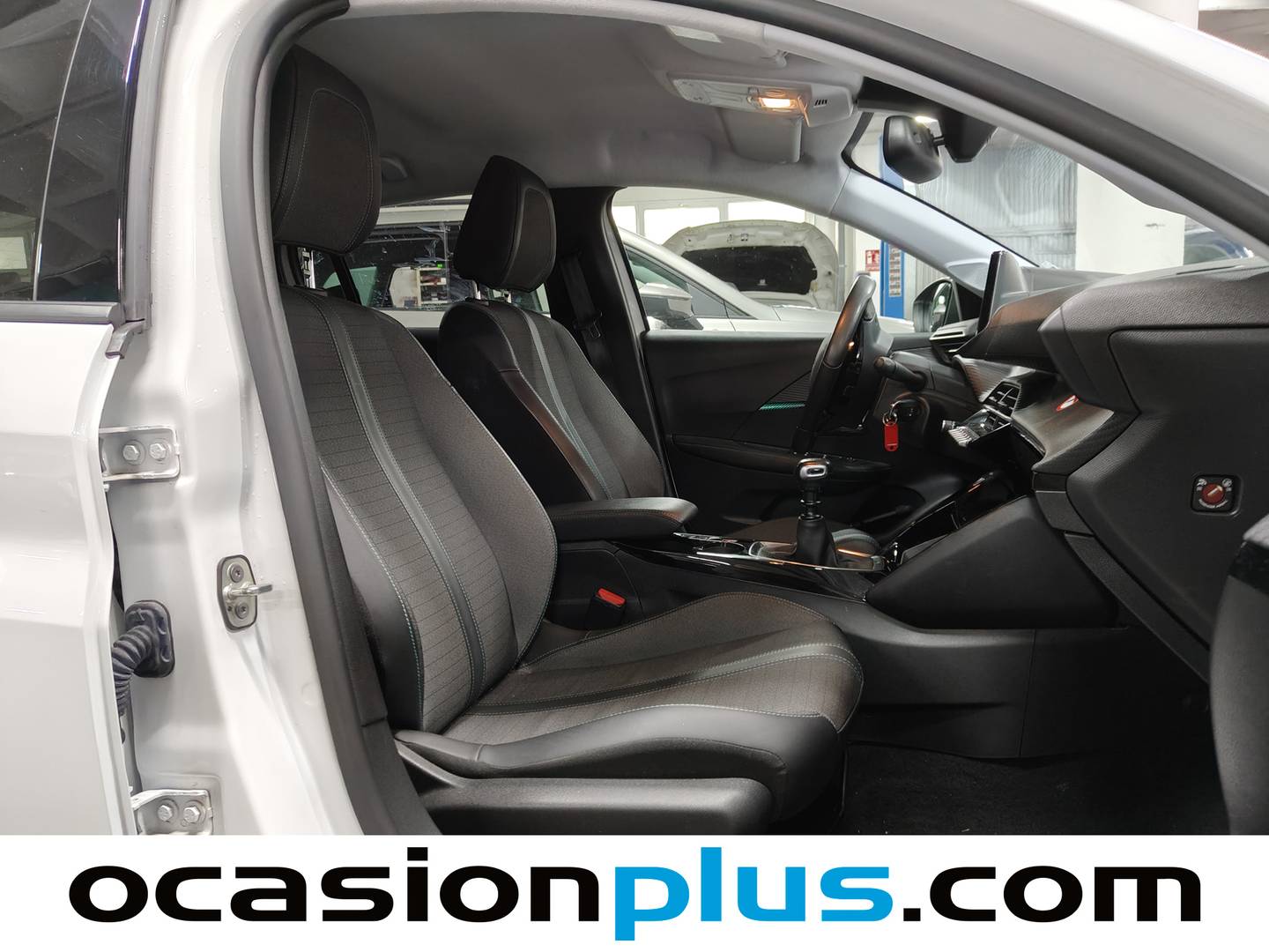 Peugeot 208 Peugeot 208 PureTech 100 Allure (100 CV) gasolina