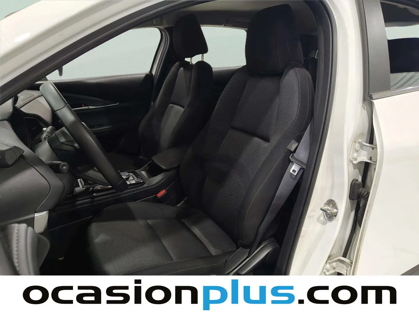 Foto Mazda CX-30 Mazda CX-30 2.5 e-Skyactive G MHEV Prime-Line AT (140 CV)