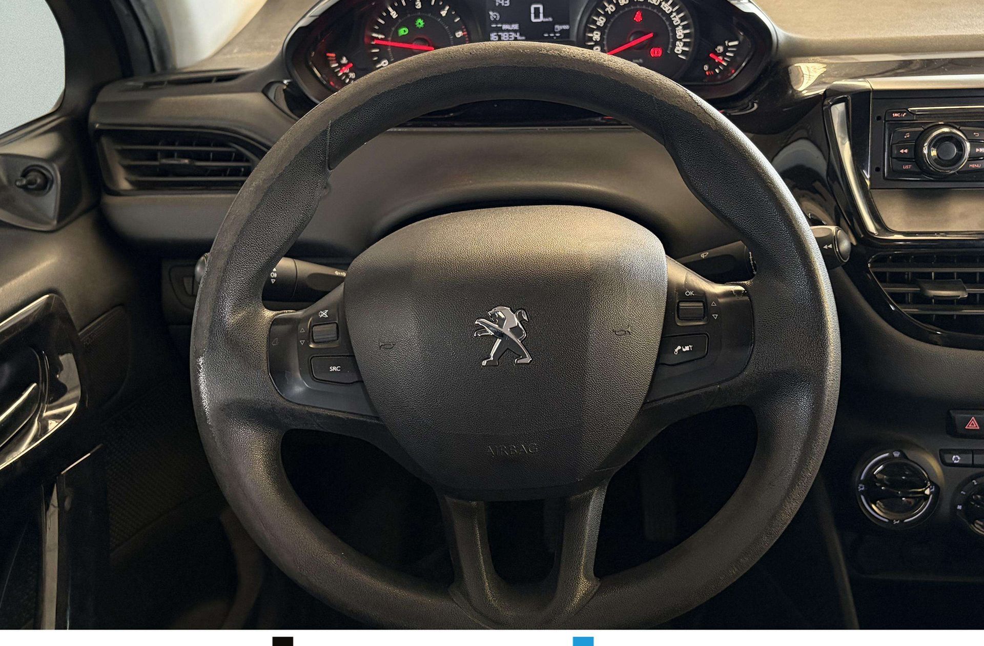 Peugeot 208 1.4 HDi Business Line - foto 18