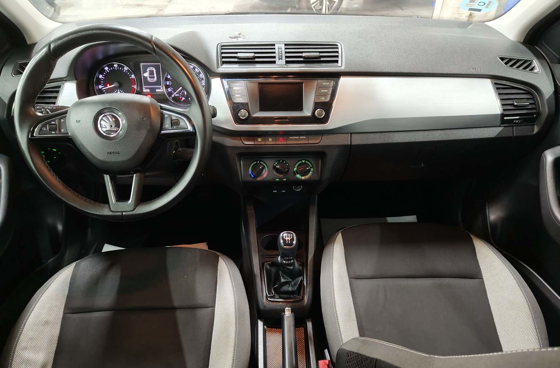 Škoda Fabia 1.2 TSI Ambition - foto 6