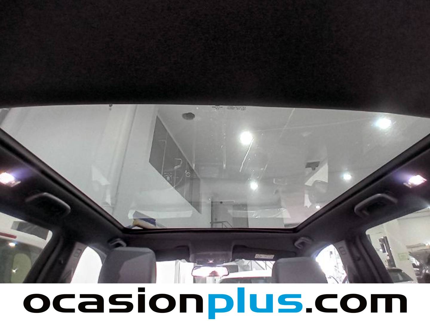 Extras y acabados del Land Rover Discovery Sport Land Rover Discovery Sport Sport 2.0L SD4 SE 4WD Auto (240 CV) 7 Plazas