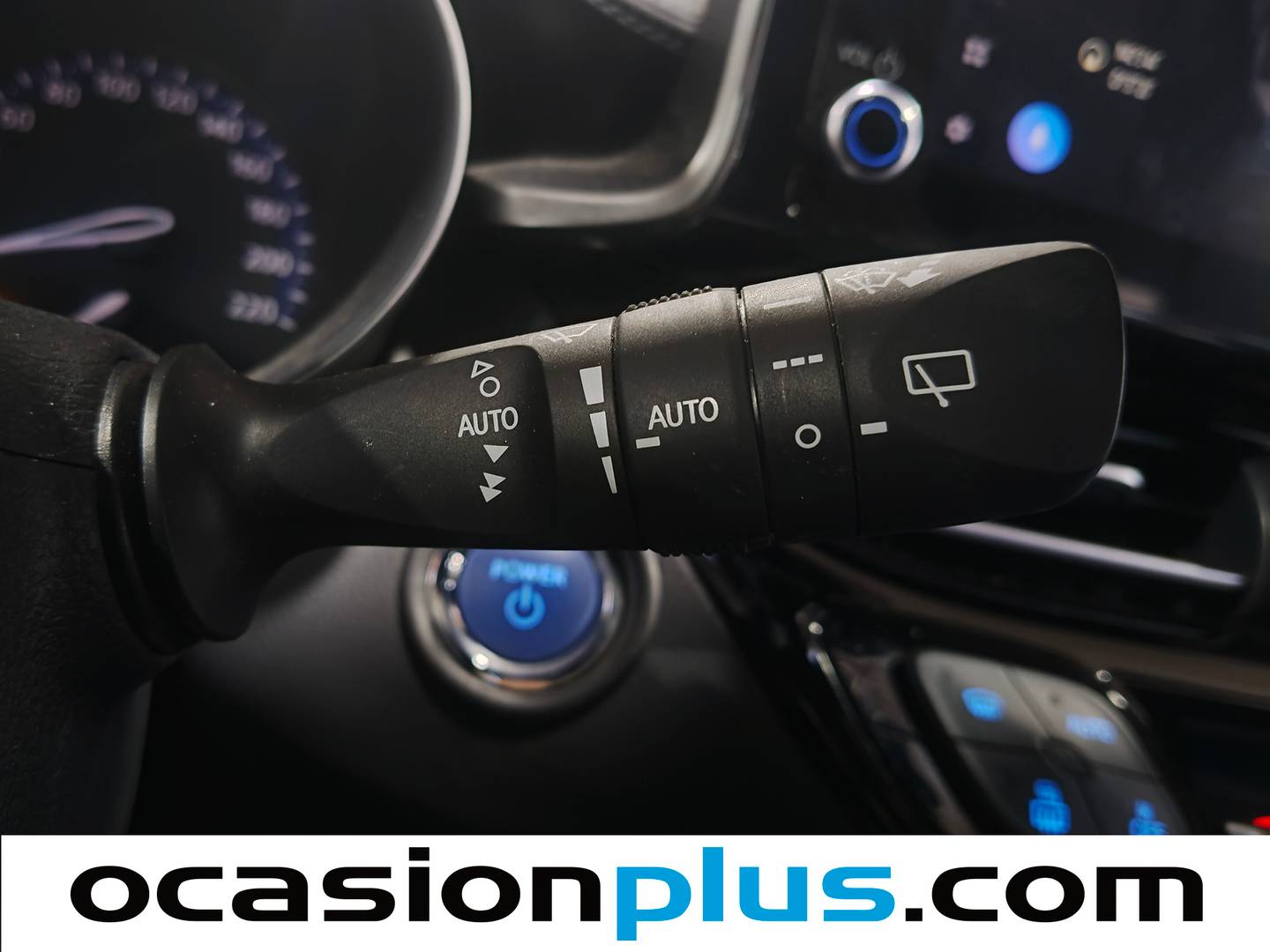 Paquetes del Toyota C-HR Toyota C-HR 1.8 125H Advance (122 CV)