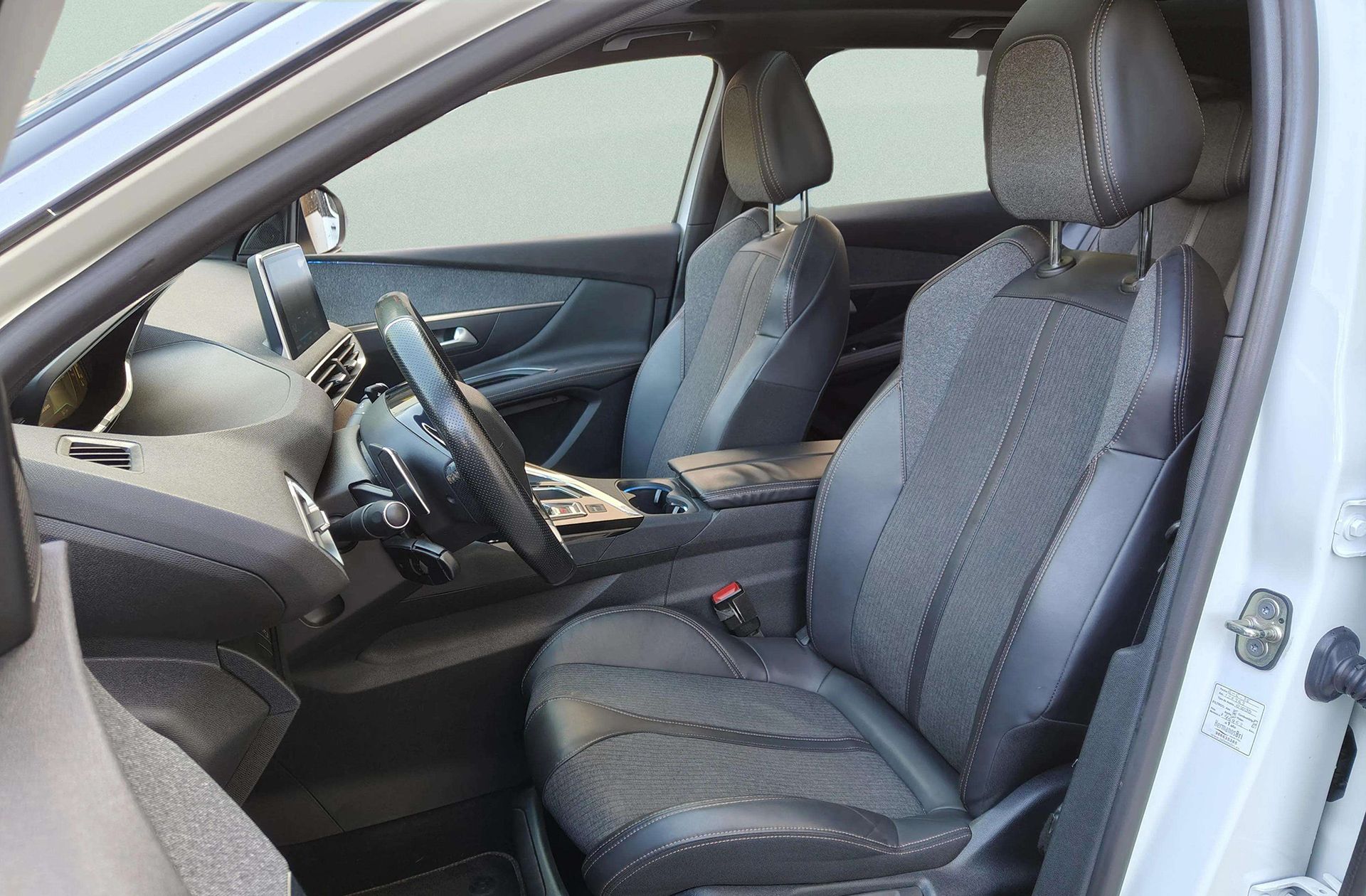Peugeot 3008 BlueHDi 120 GT-Line - foto 13