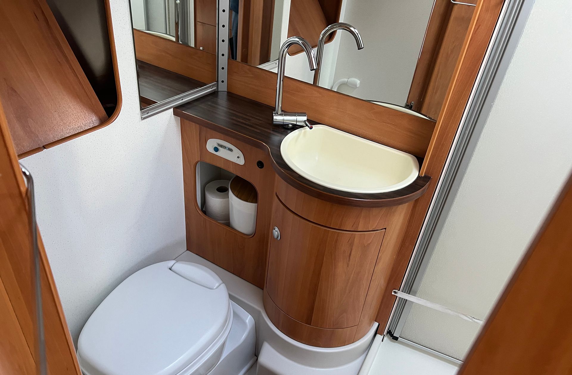 Hymer C512 Classic 4 plazas - foto 11