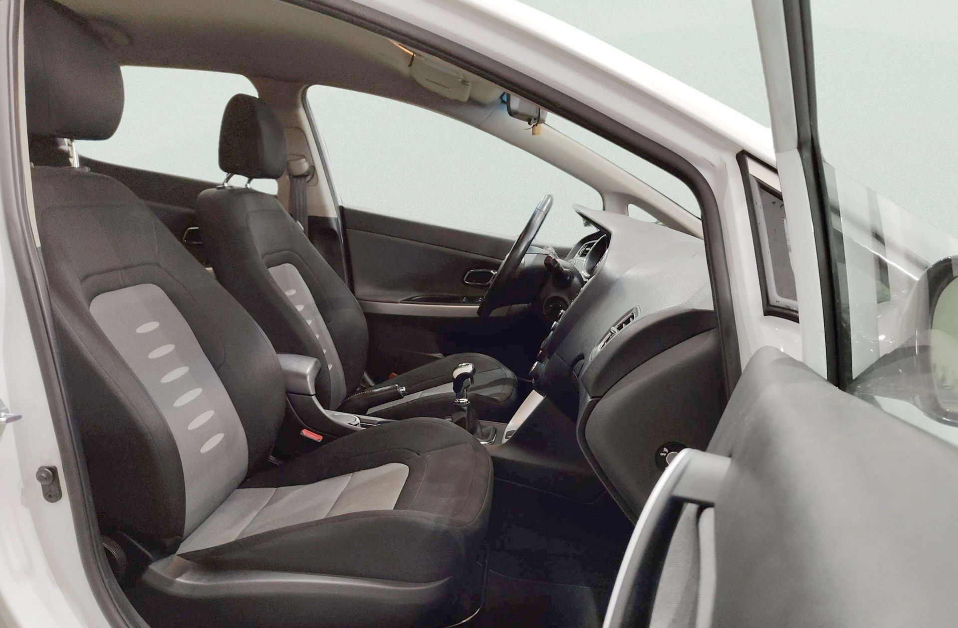Kia Ceed 1.4 Cvvt Drive - foto 14