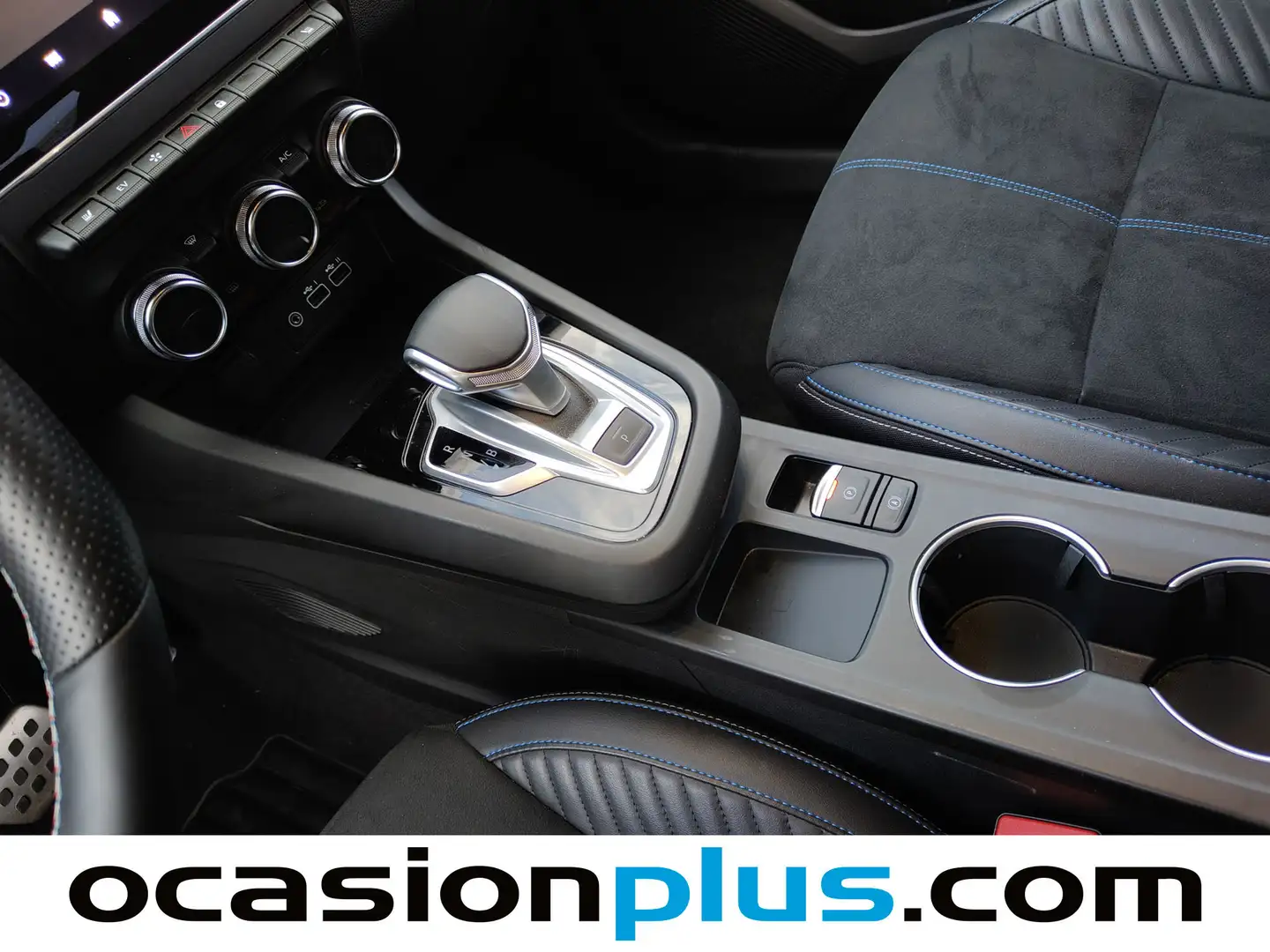 Foto Renault Arkana Renault Arkana Esprit Alpine E-TECH Híbrido (145 CV)