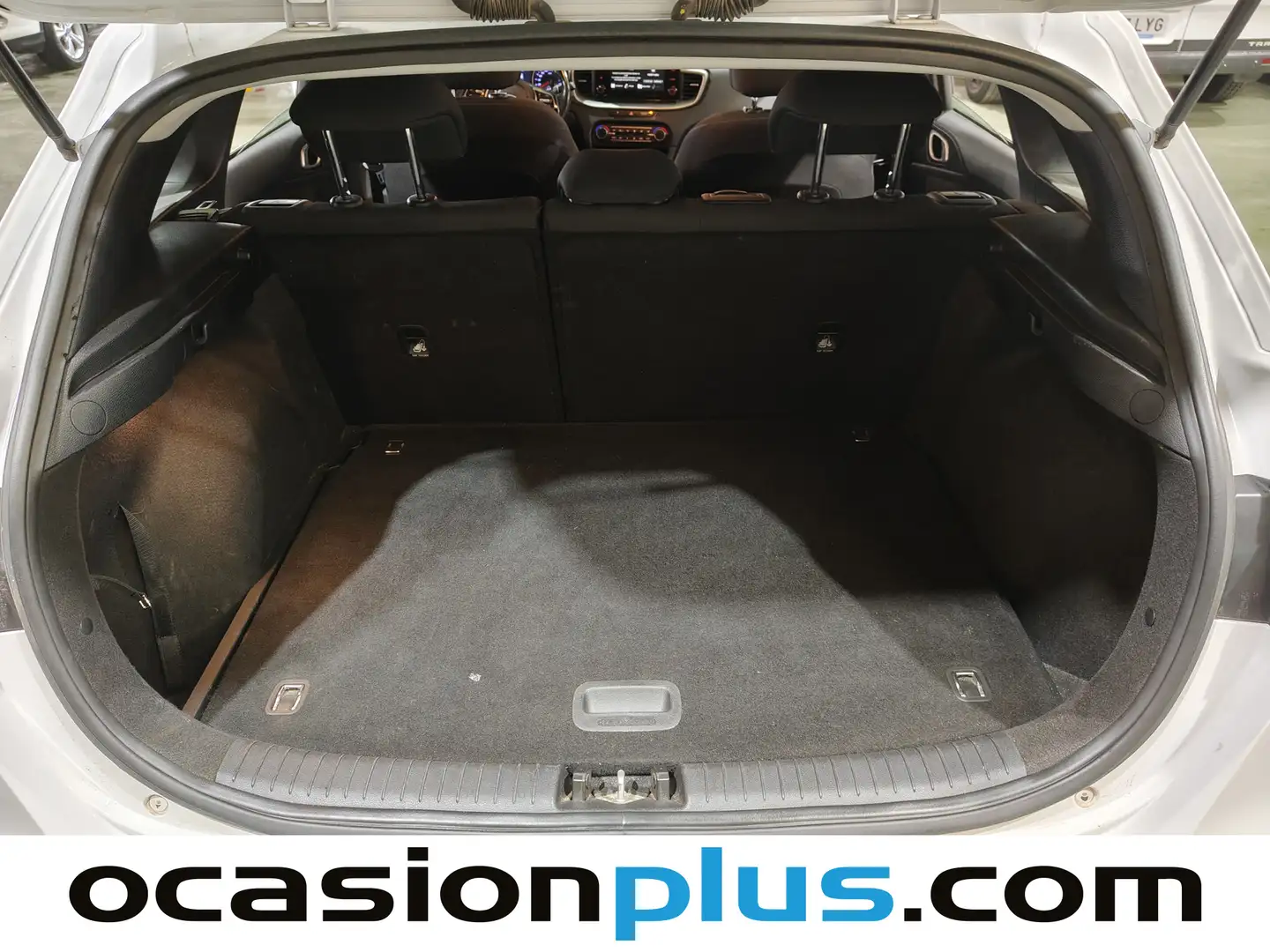 Foto KIA Ceed Kia Ceed 1.0 T-GDi Drive (120 CV)